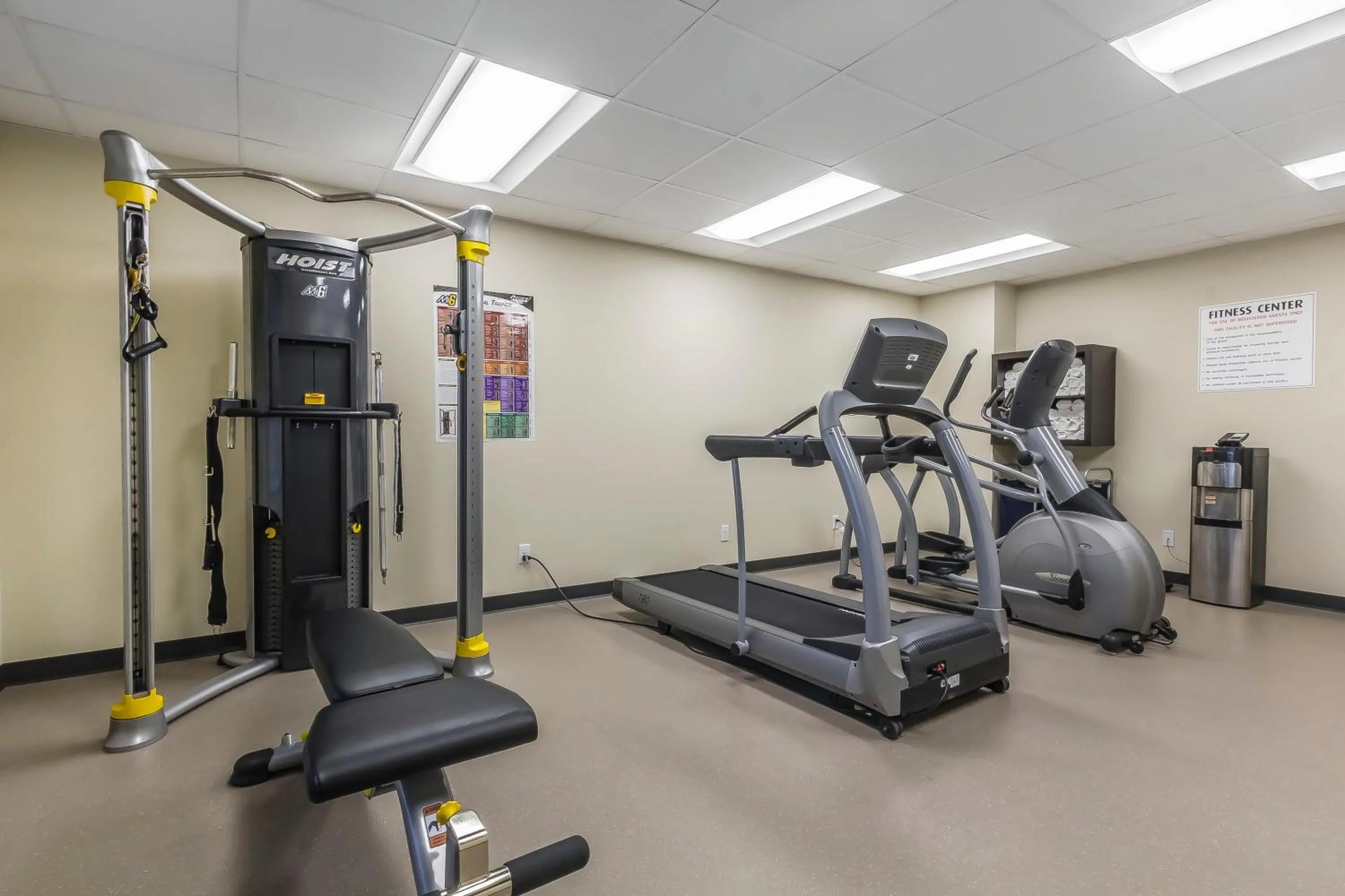 Fitness centre/facilities in Quality Inn & Suites