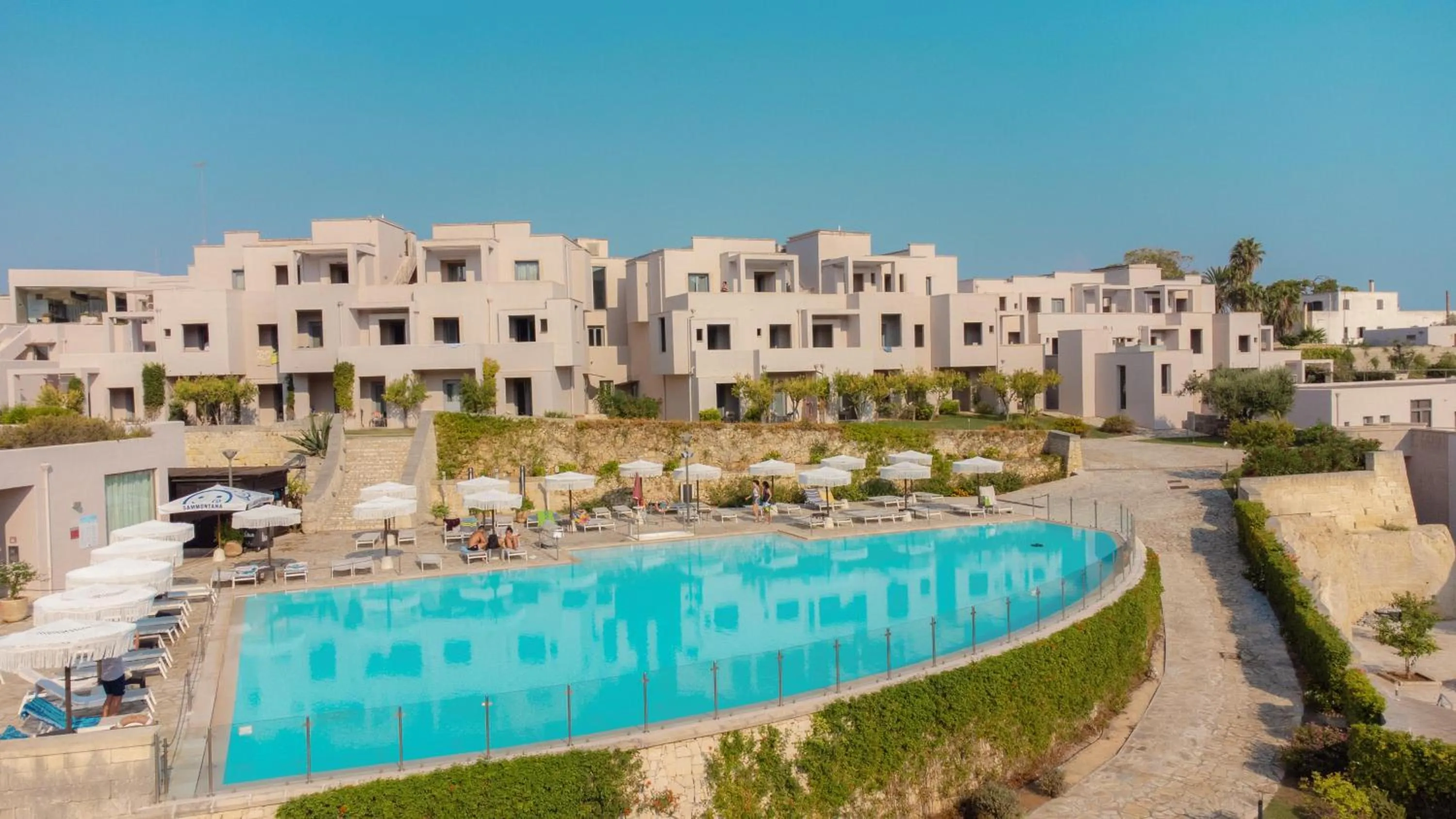 Swimming pool in Basiliani - CDSHotels
