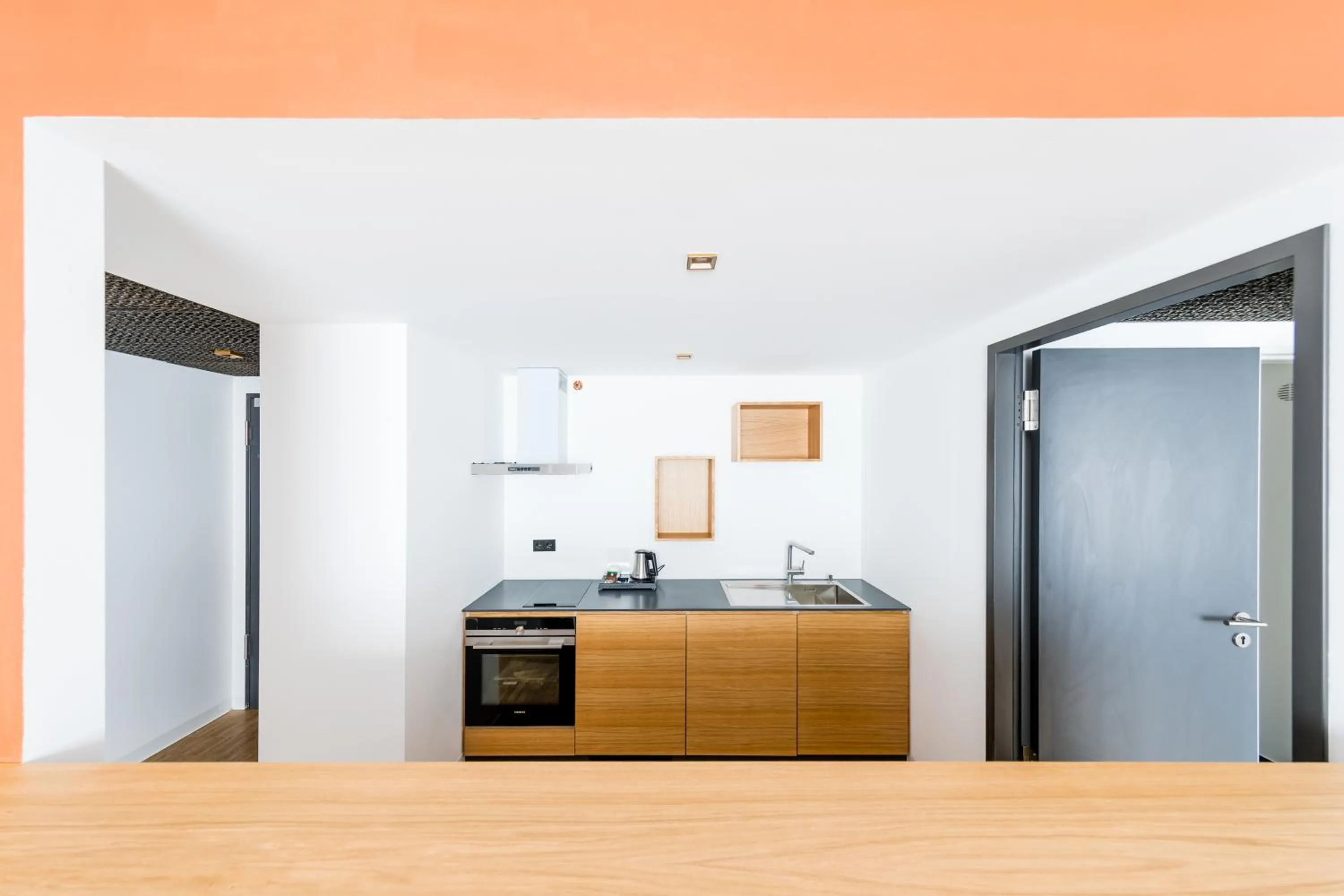 Kitchen or kitchenette in mk | hotel rüsselsheim