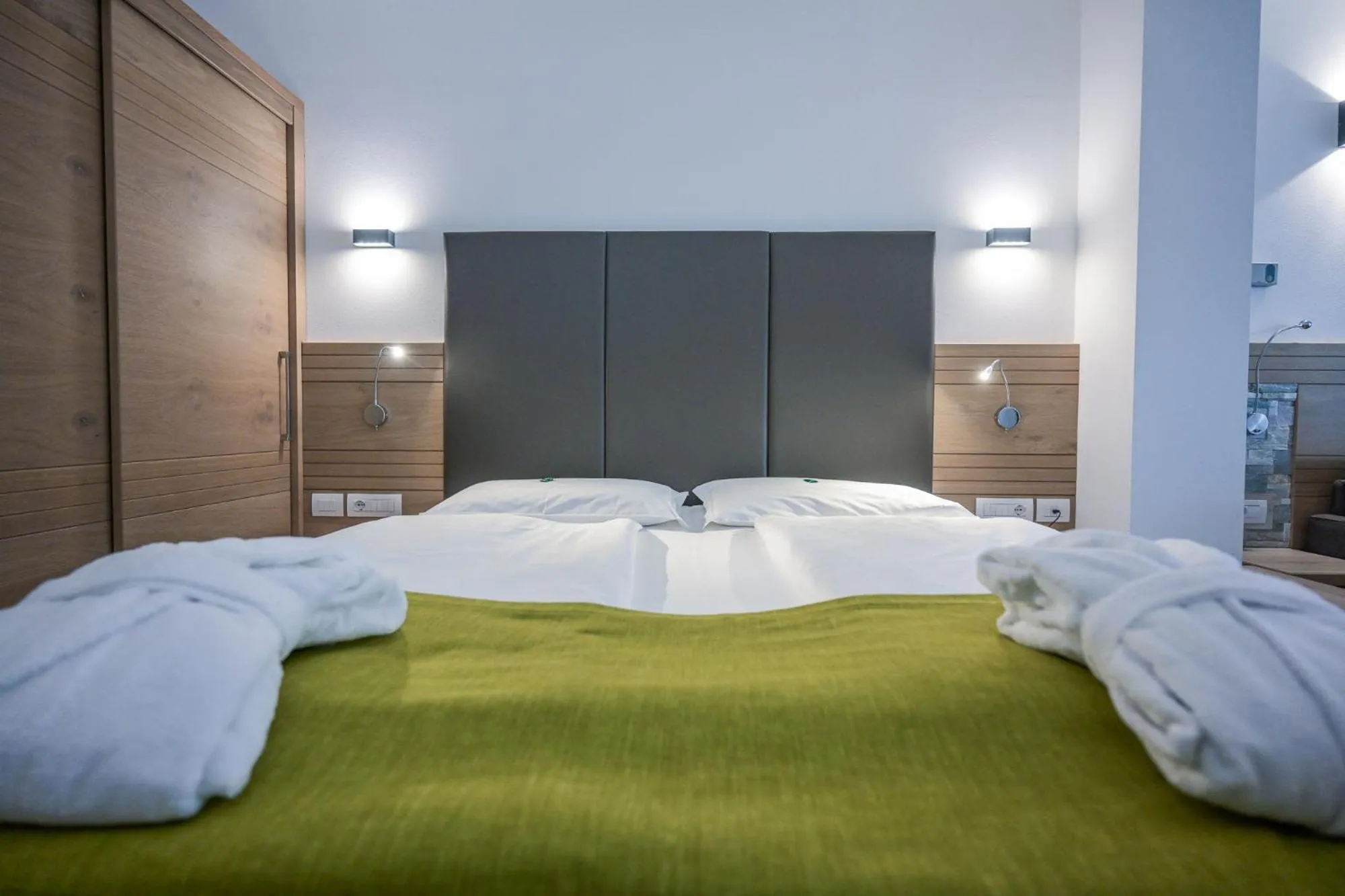 Bed in Olimpionico Hotel