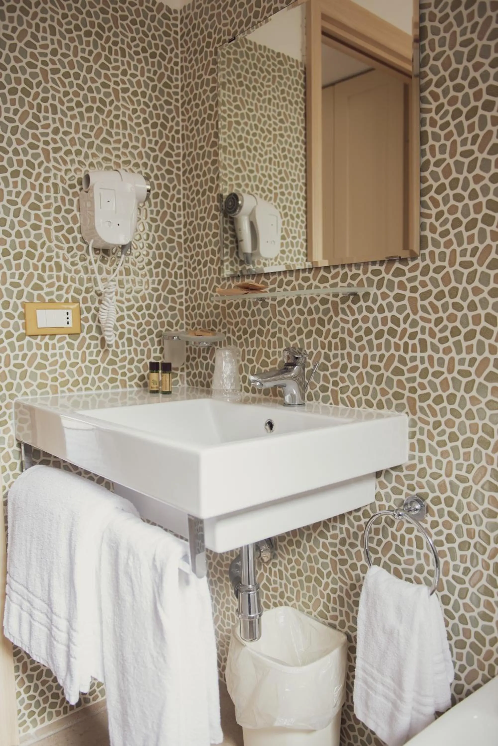 Bathroom in Corte Di Ferro Hotel & Wellness Resort