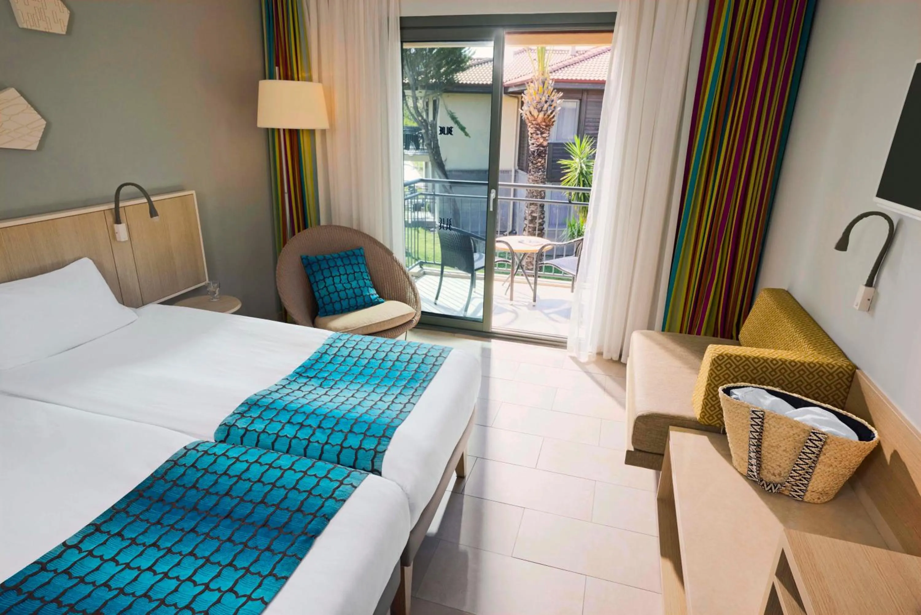 Living room, Bed in TUI BLUE Palm Garden