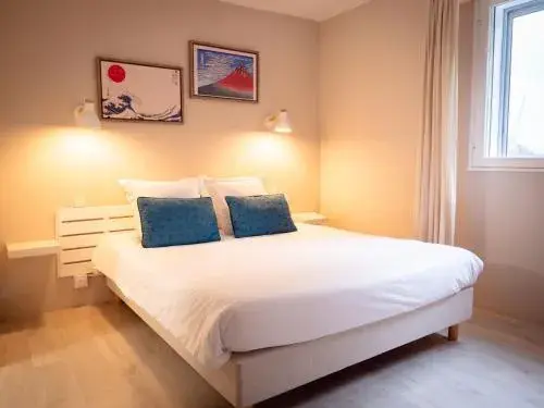 Double Room with Private Bathroom in Fuzei Hôtel Lorient-Lanester Double Room with Private Bathroom in Fuzei Hôtel Lorient-Lanester