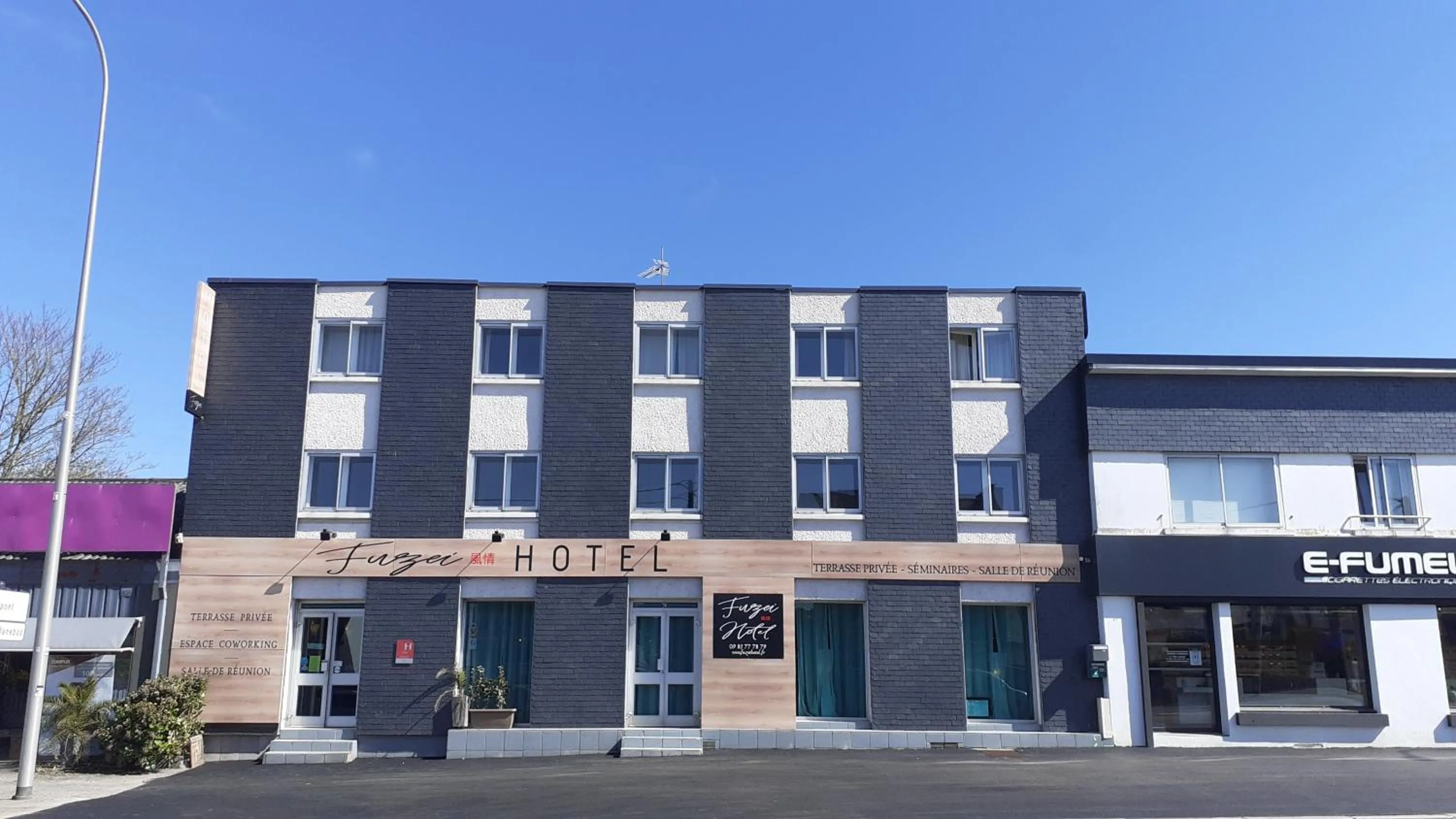 Property building in Fuzei Hôtel Lorient-Lanester