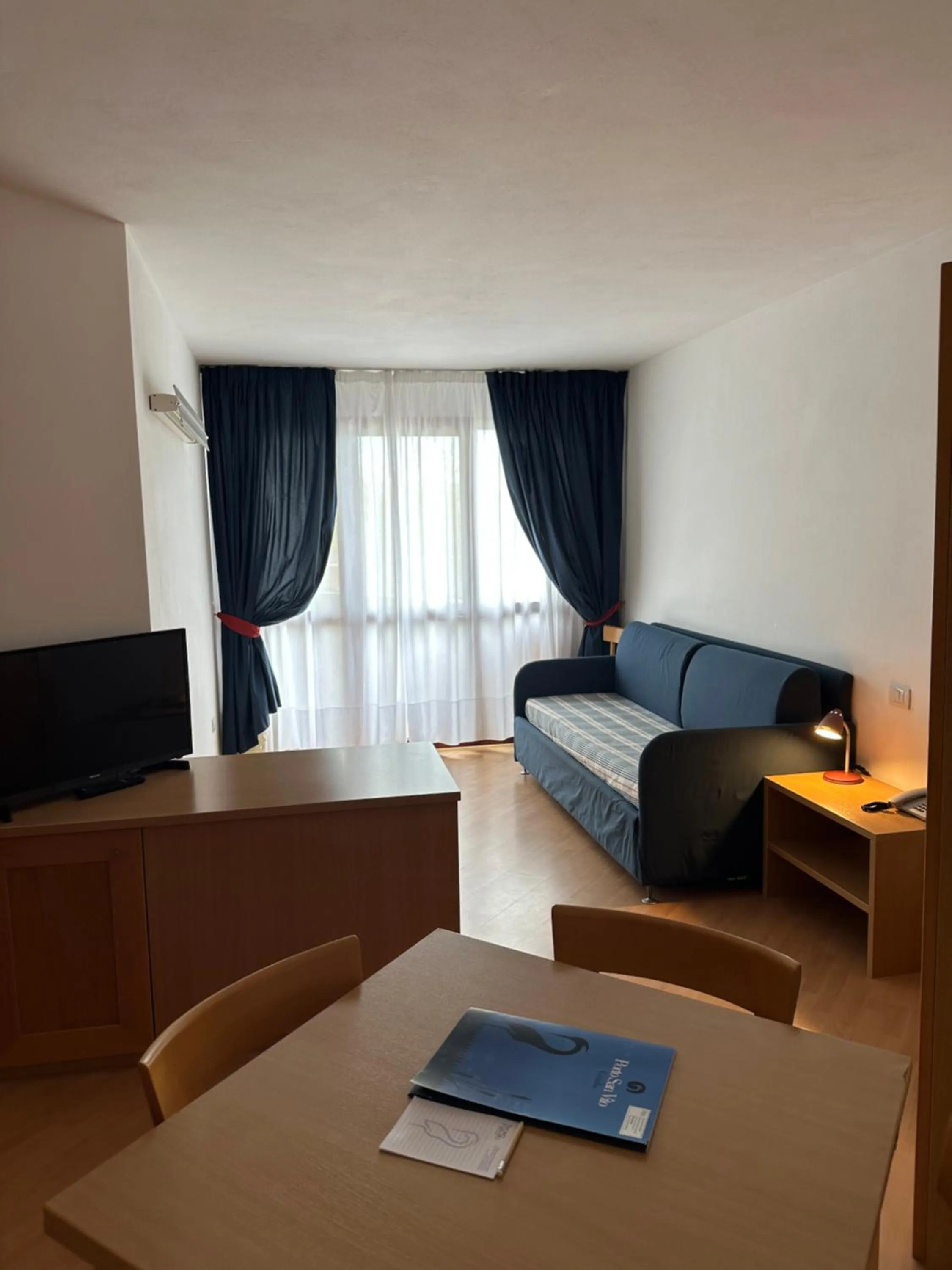 TV and multimedia, Bed in Nauthotel