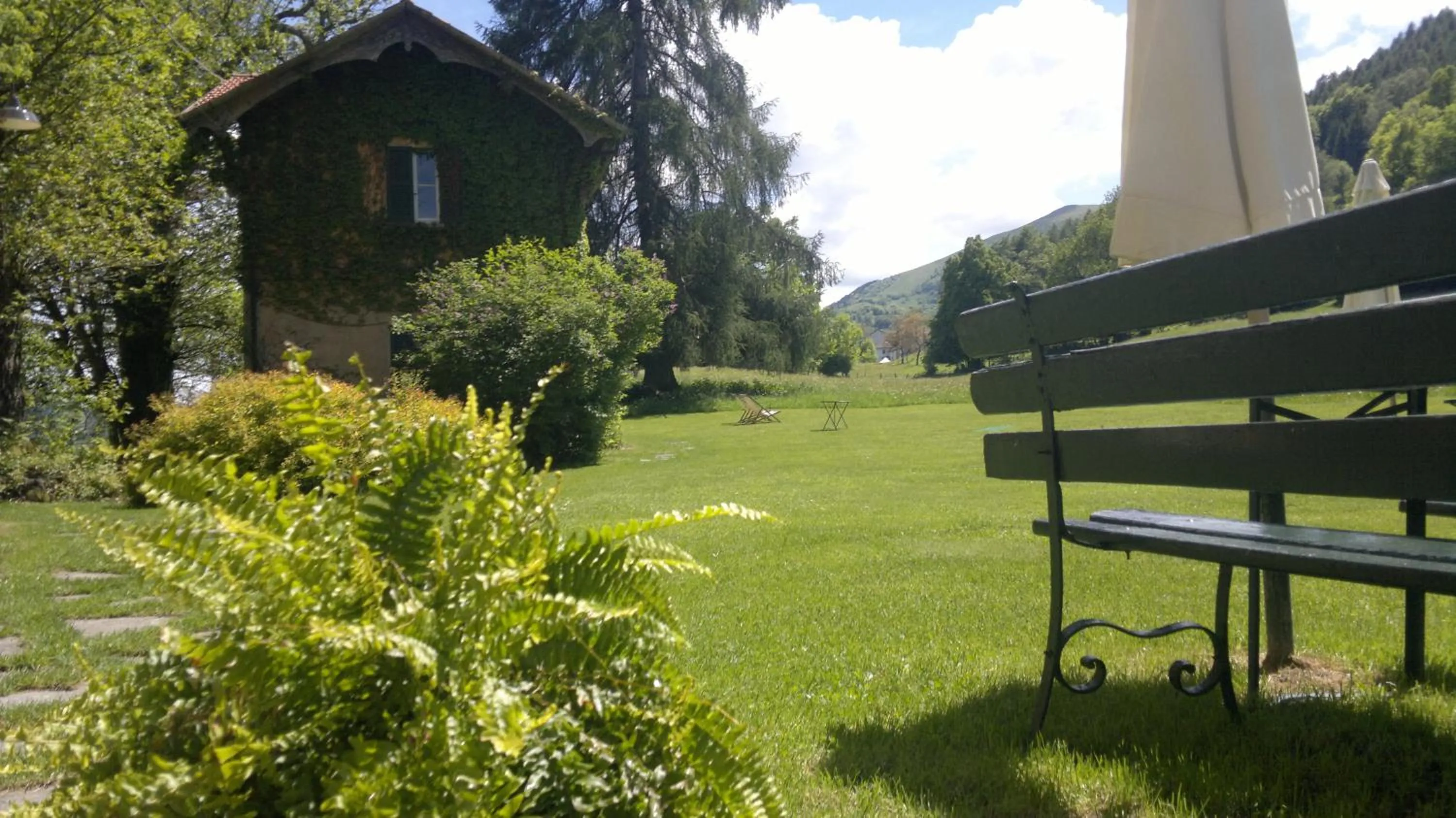 Facade/entrance in Hotel Villa Simplicitas