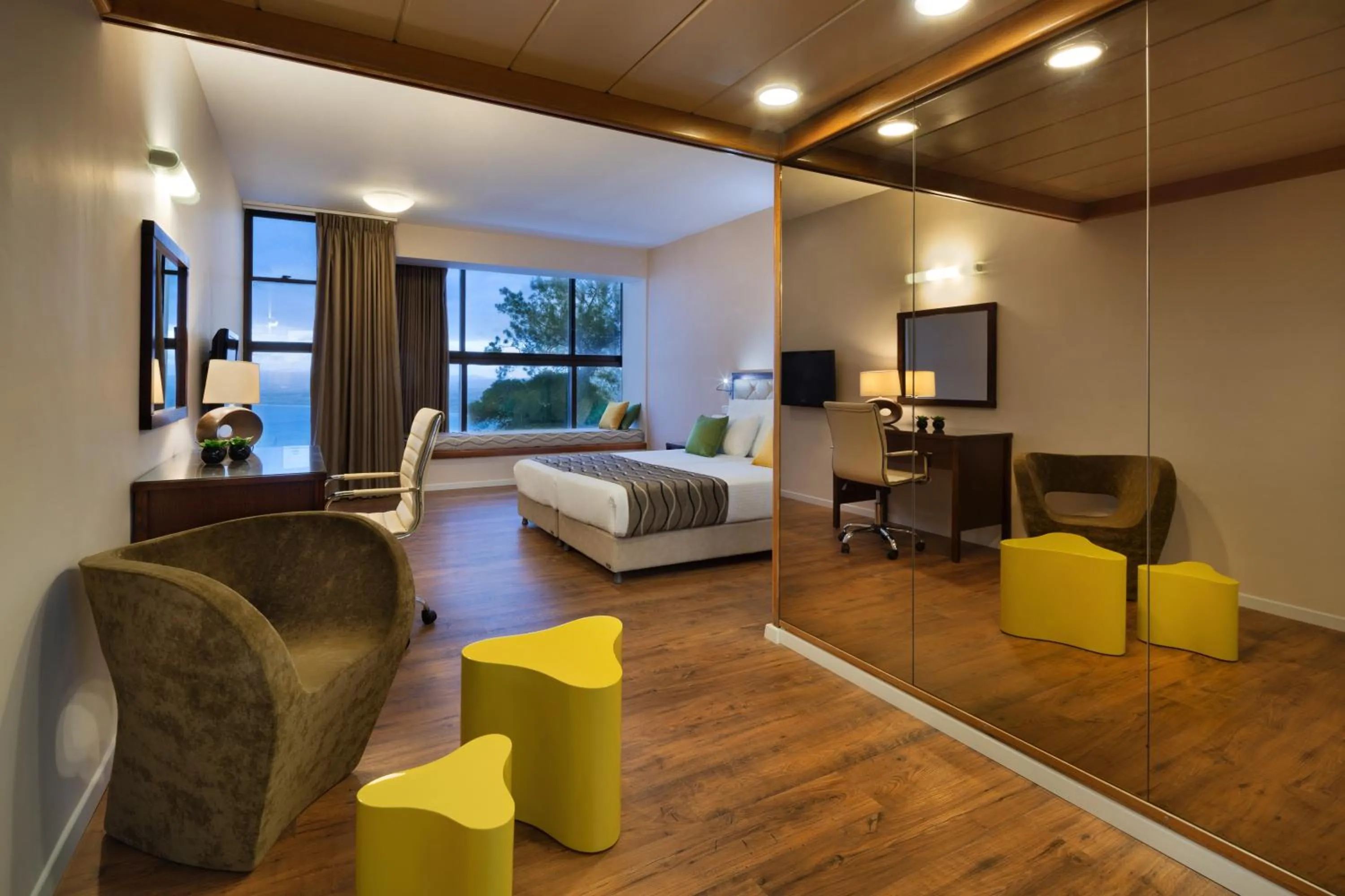 Sea view, Bed in Nof Hotel