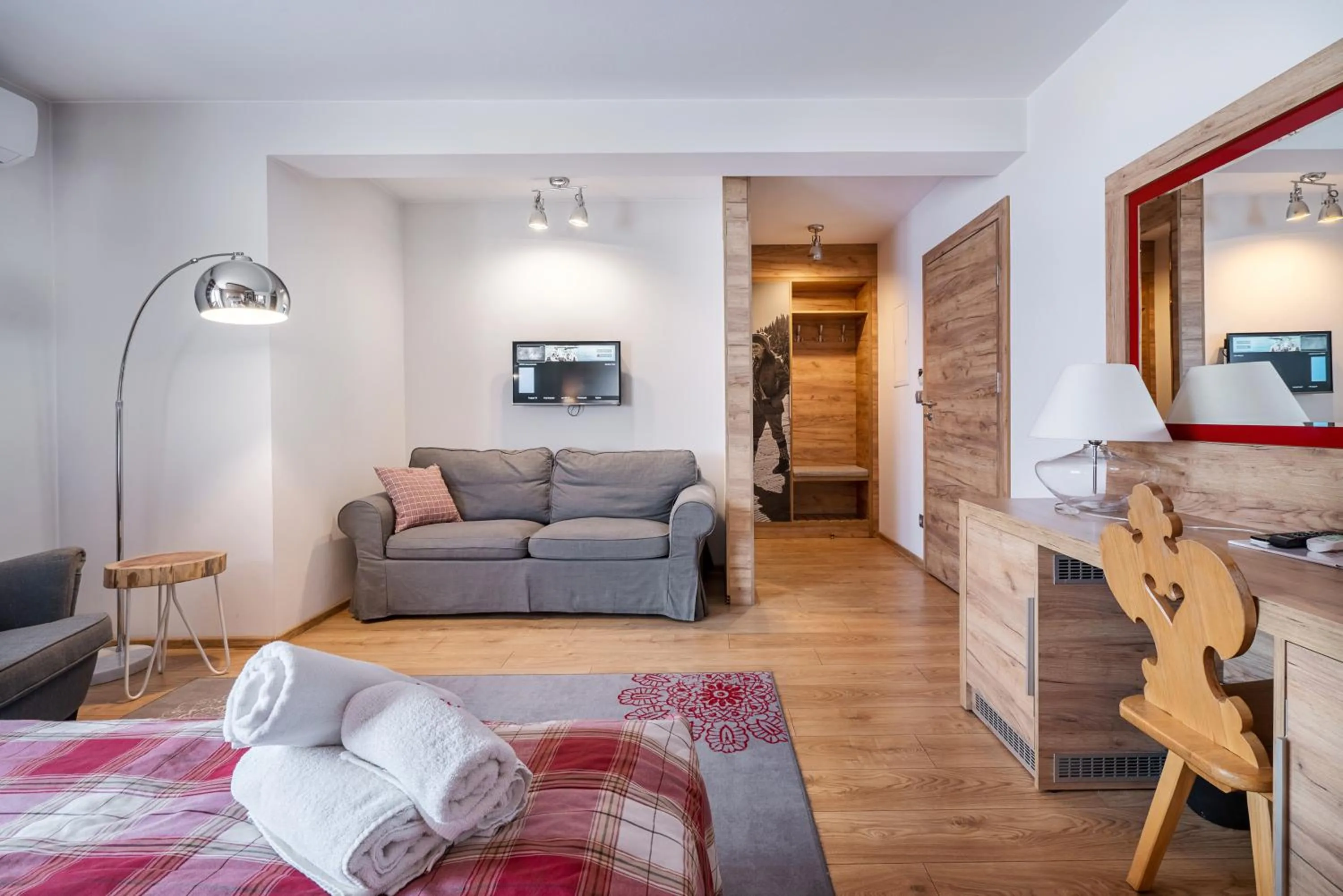 Photo of the whole room, Bed in Parzenica B&B - Wyjątkowa i Jedyna!!! Sprawdź nas a nie pożałujesz!