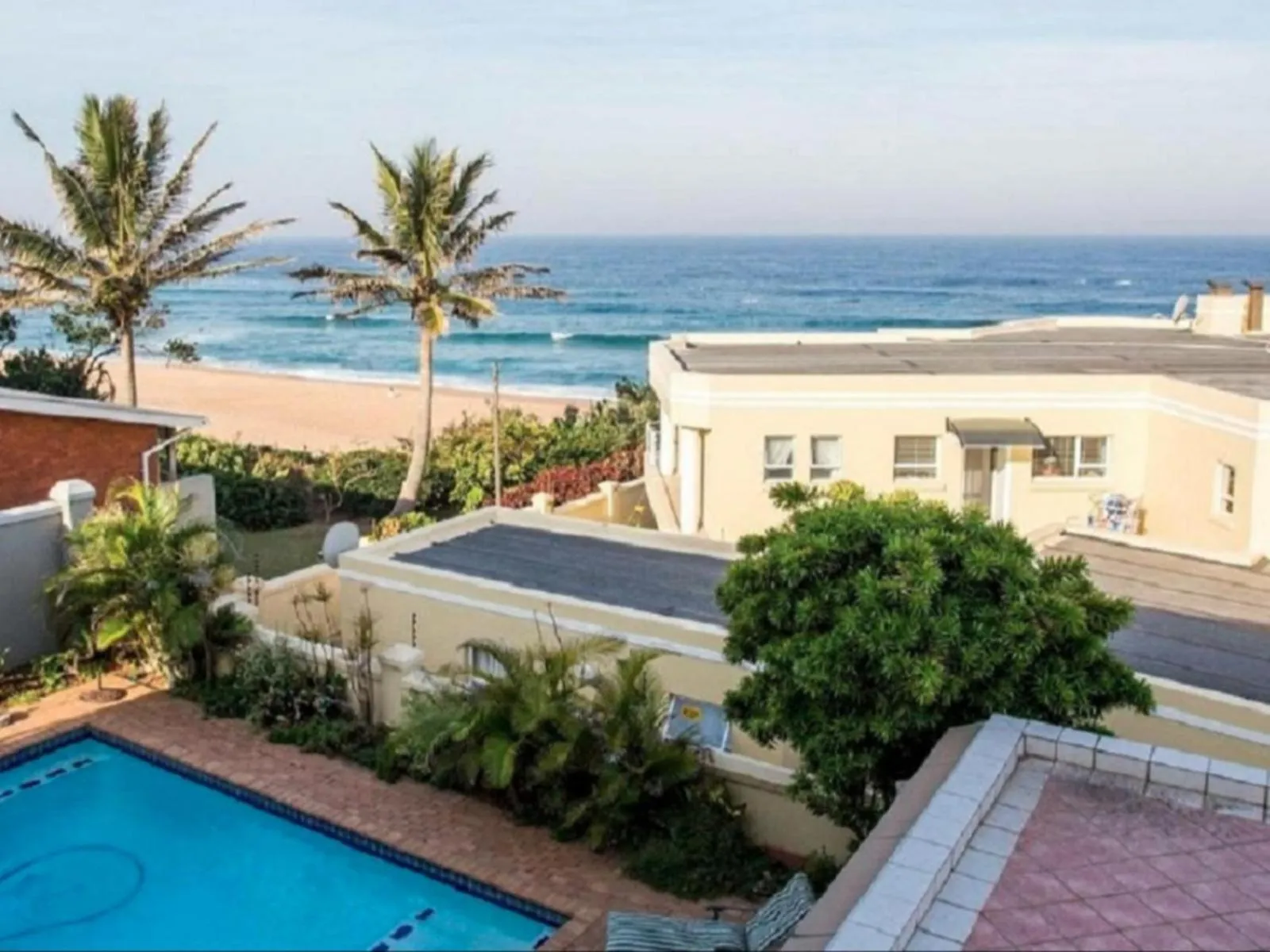 Sea view in At Doms B&B