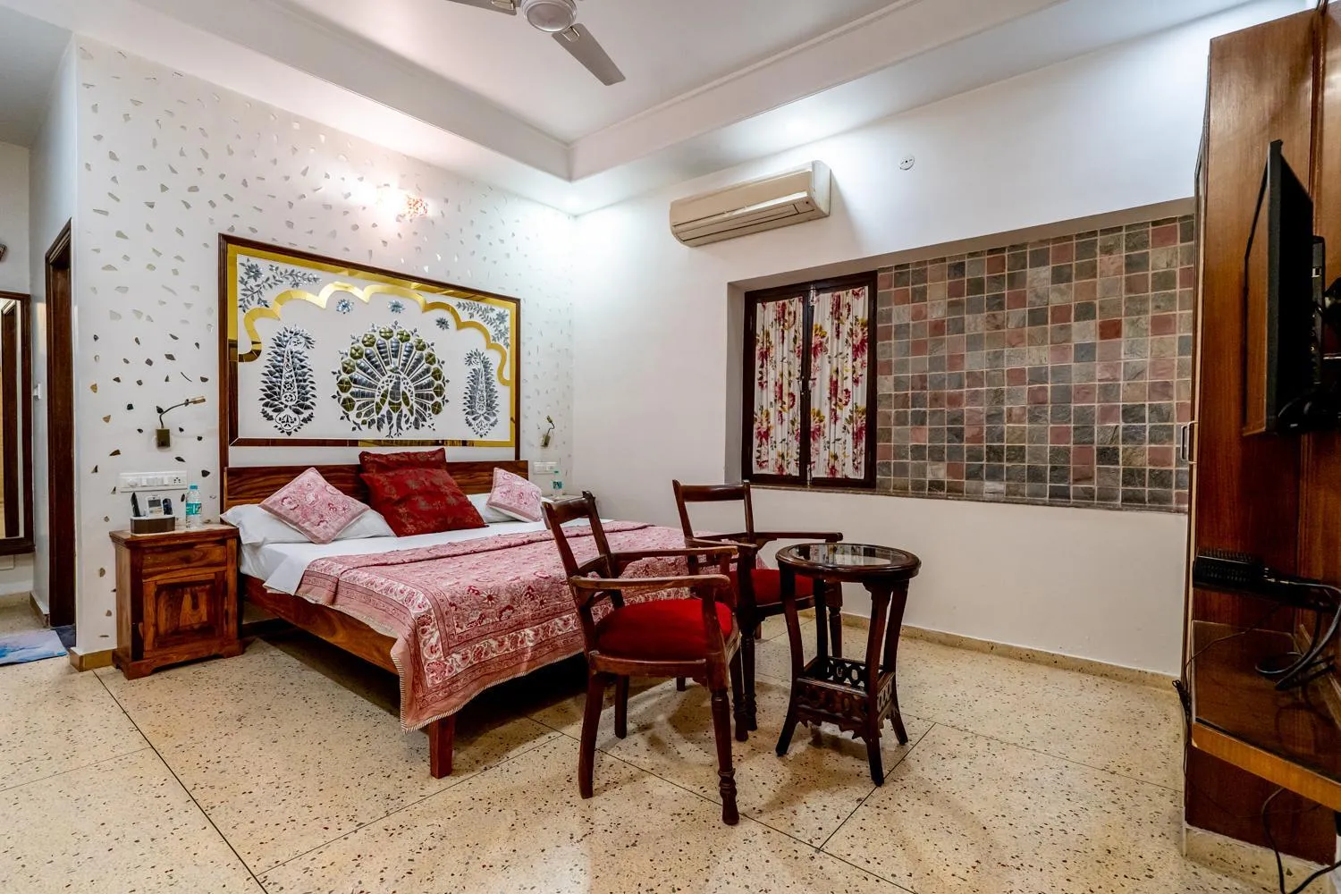 Bed in All Seasons Heritage Homestay