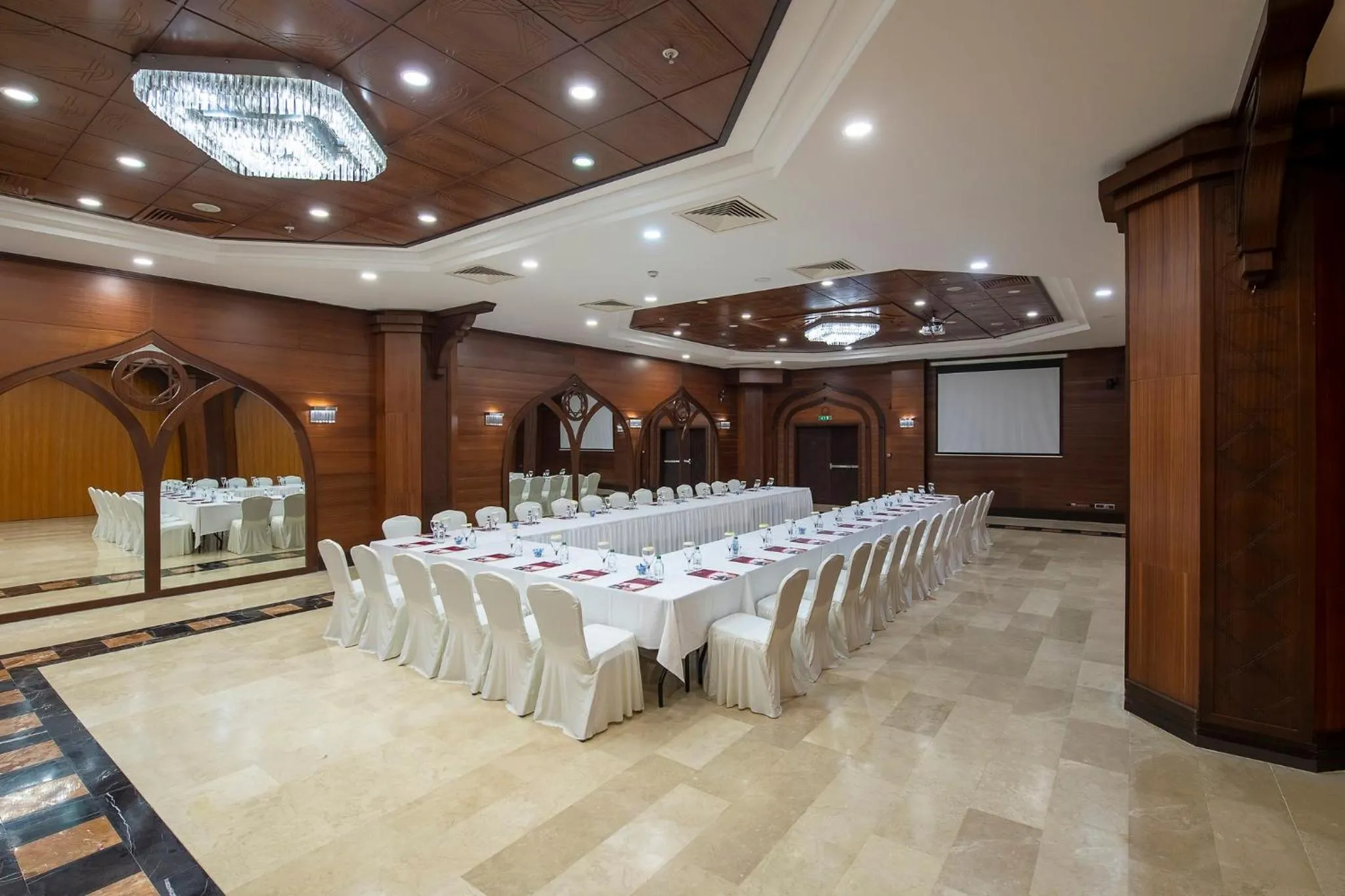 Meeting/conference room in Crowne Plaza Antalya by IHG