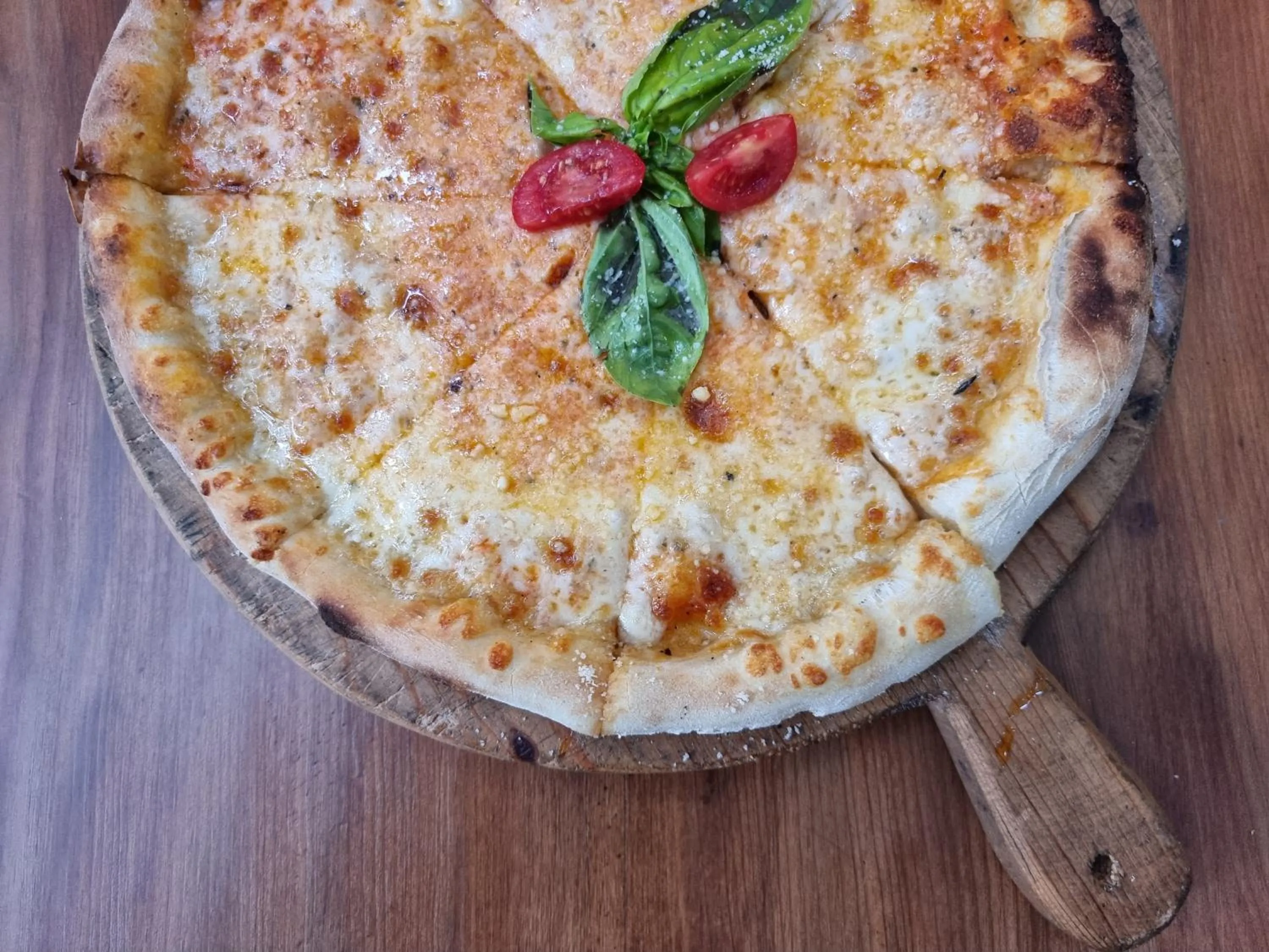 Restaurant/places to eat in Simge Pension