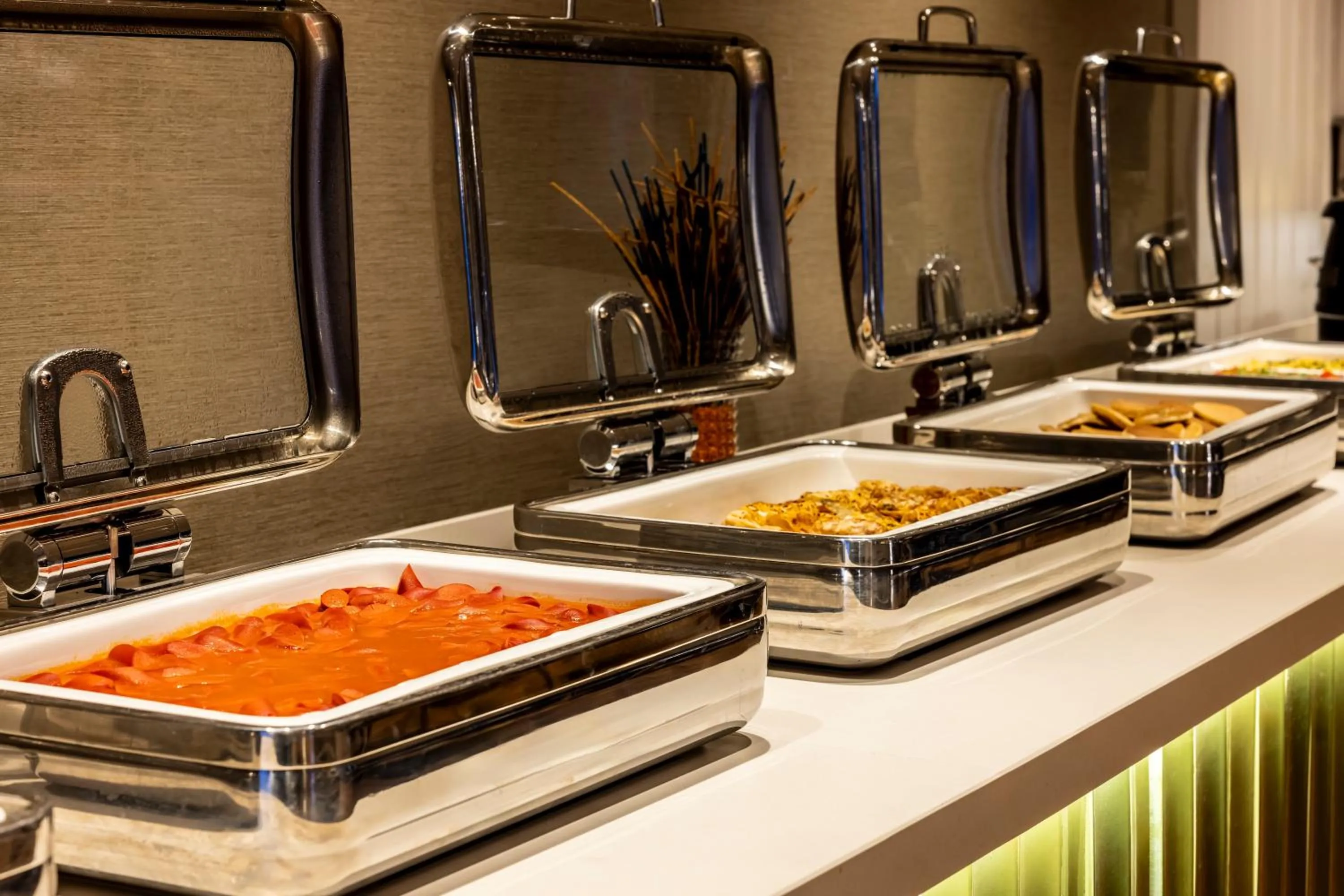 Breakfast in Elite World Comfy Istanbul Taksim