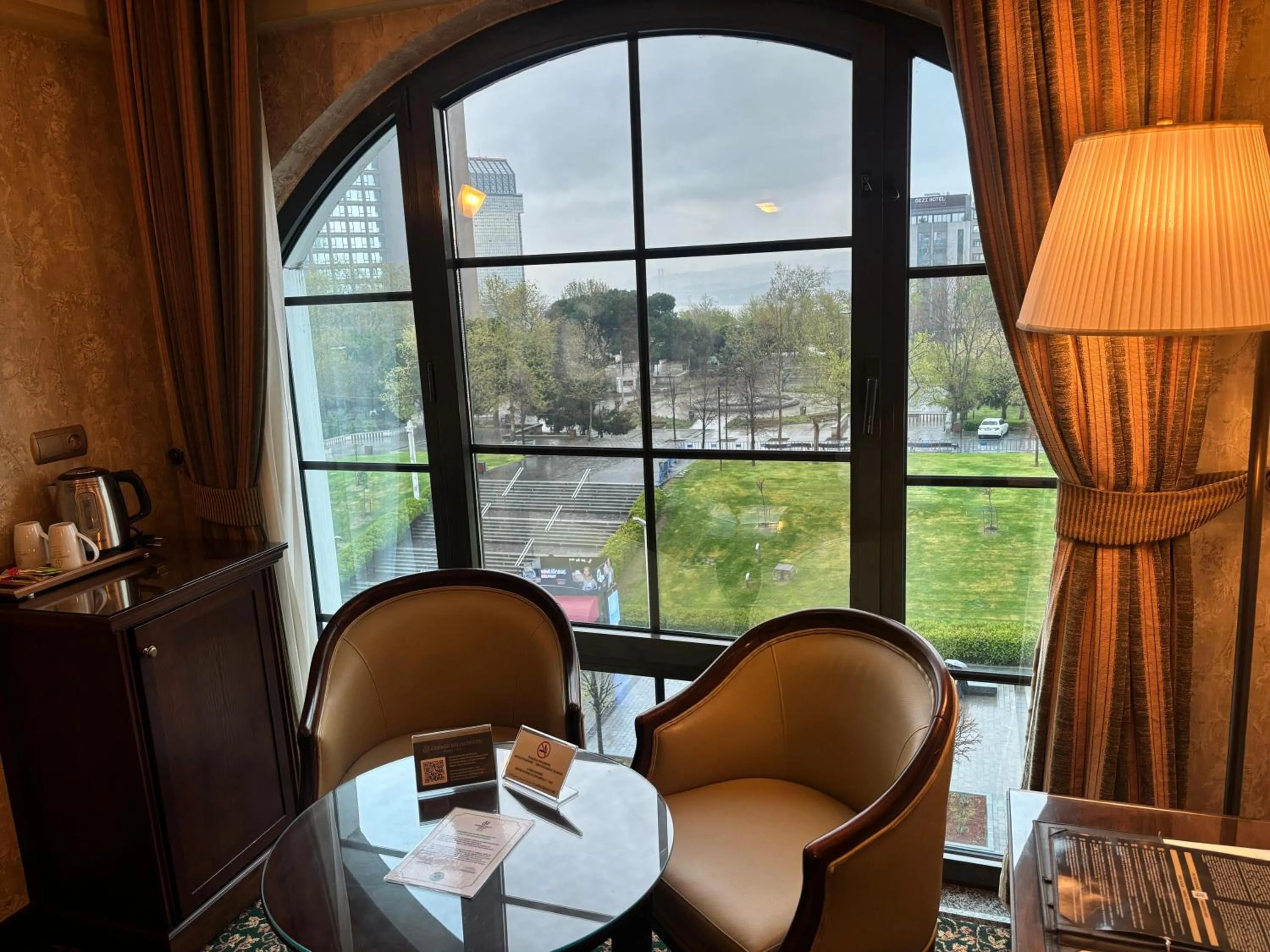 Living room in Germir Palas Hotel - Special Class