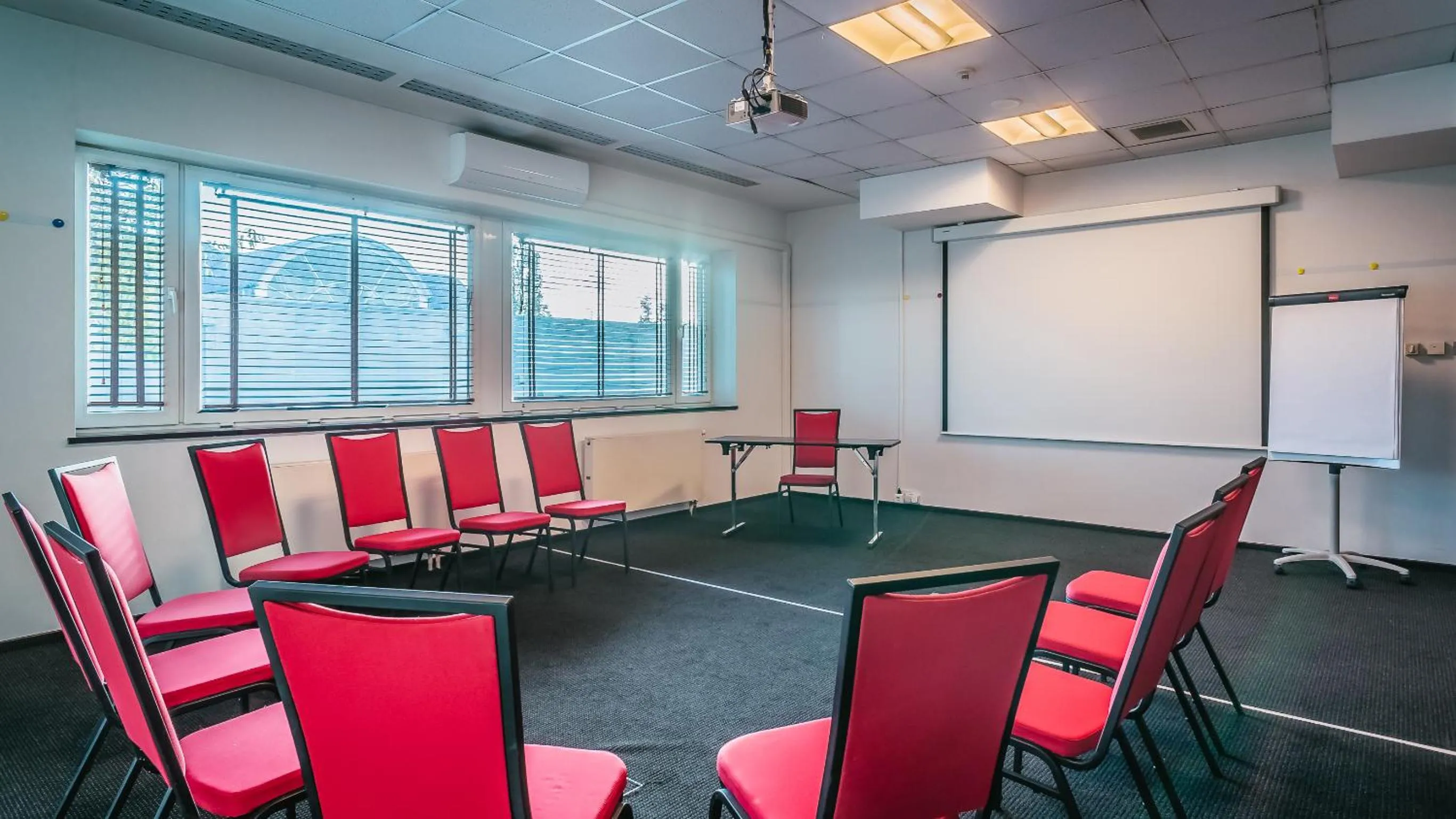 Meeting/conference room in DeSilva Warszawa Piaseczno