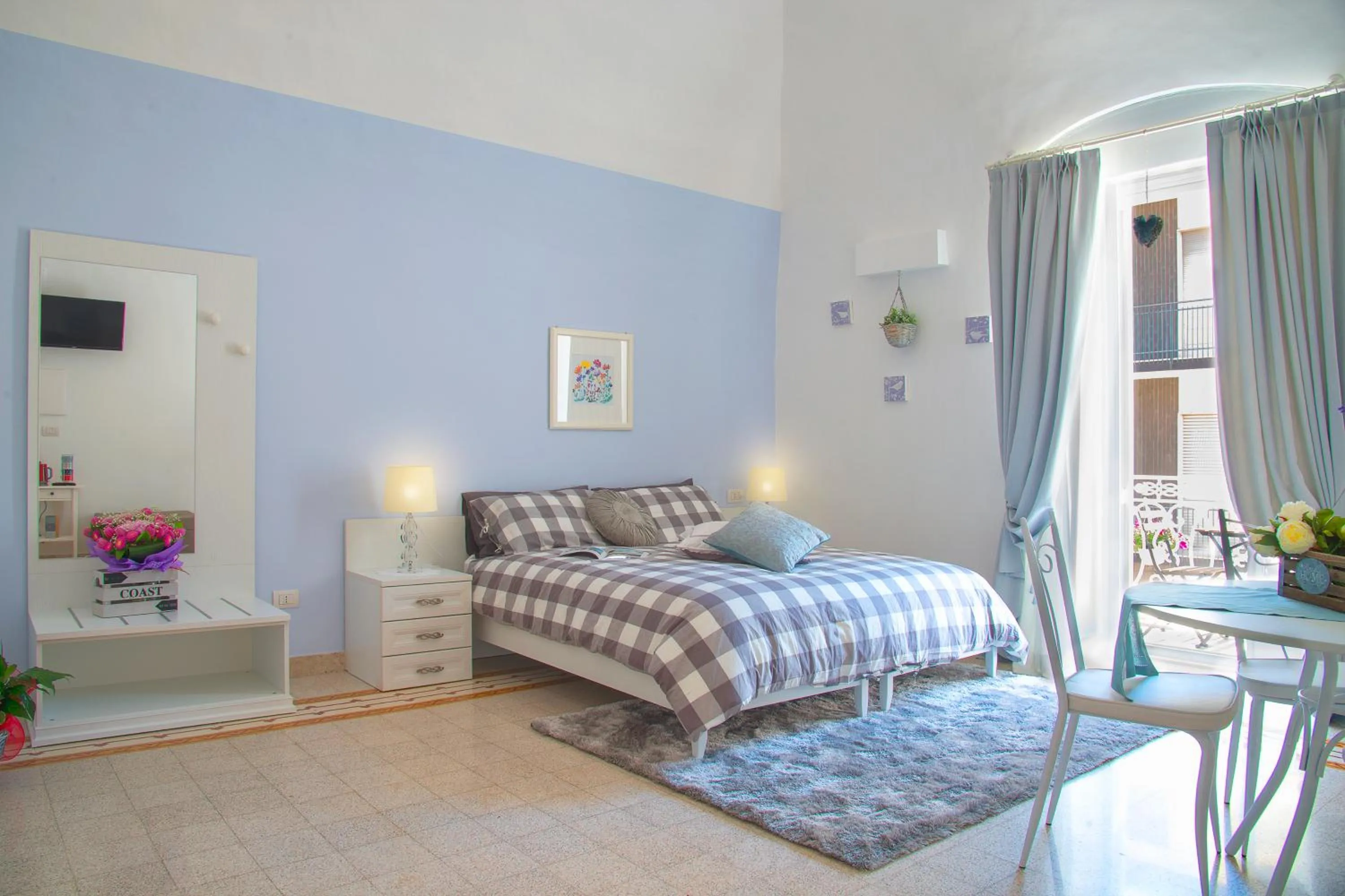 Balcony/Terrace, Bed in B&B Mimmo e Valeria