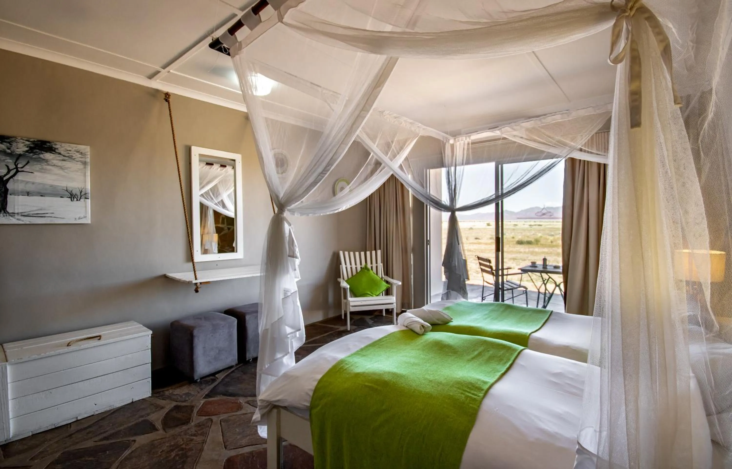 Bedroom, Bed in Elegant Desert Lodge
