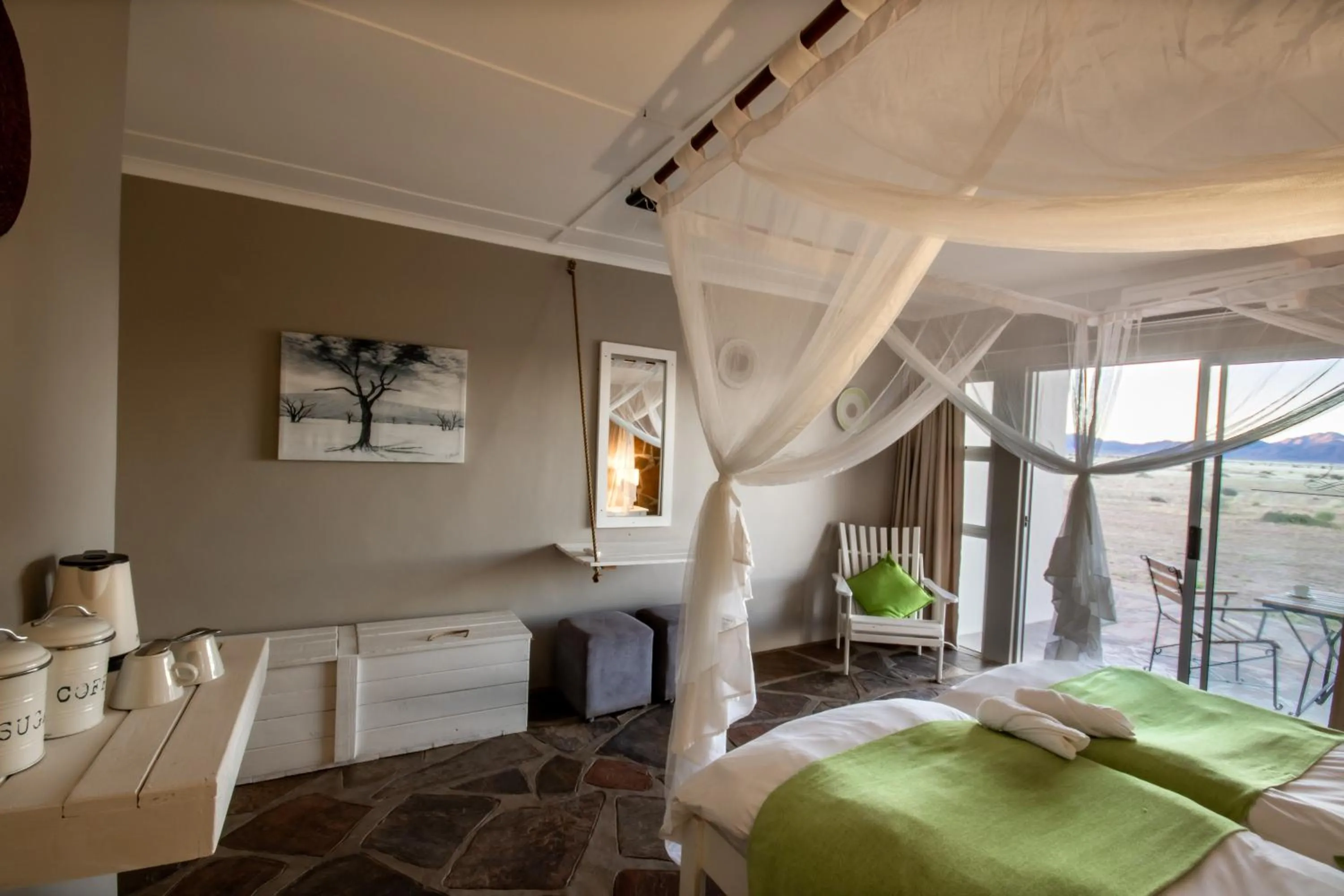 View (from property/room), Bed in Elegant Desert Lodge