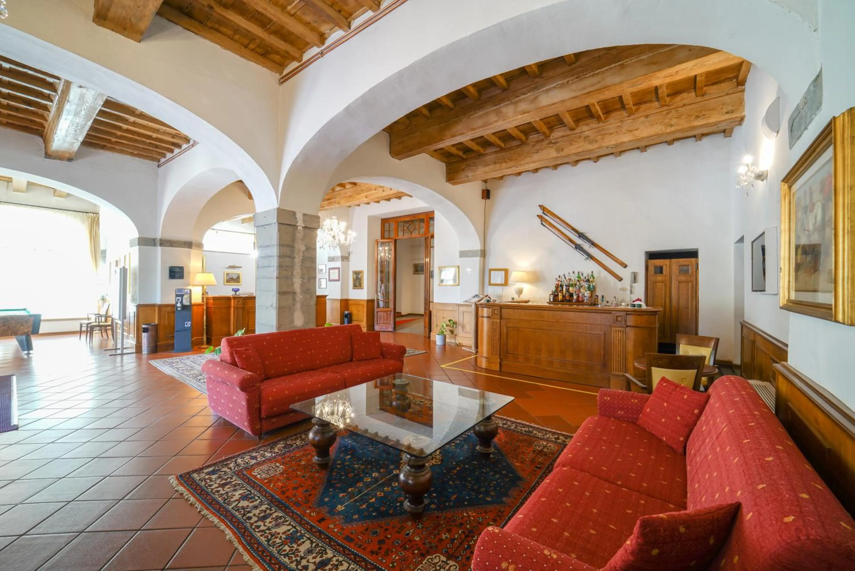 Communal lounge/ TV room in HG Abetone e Piramidi Resort