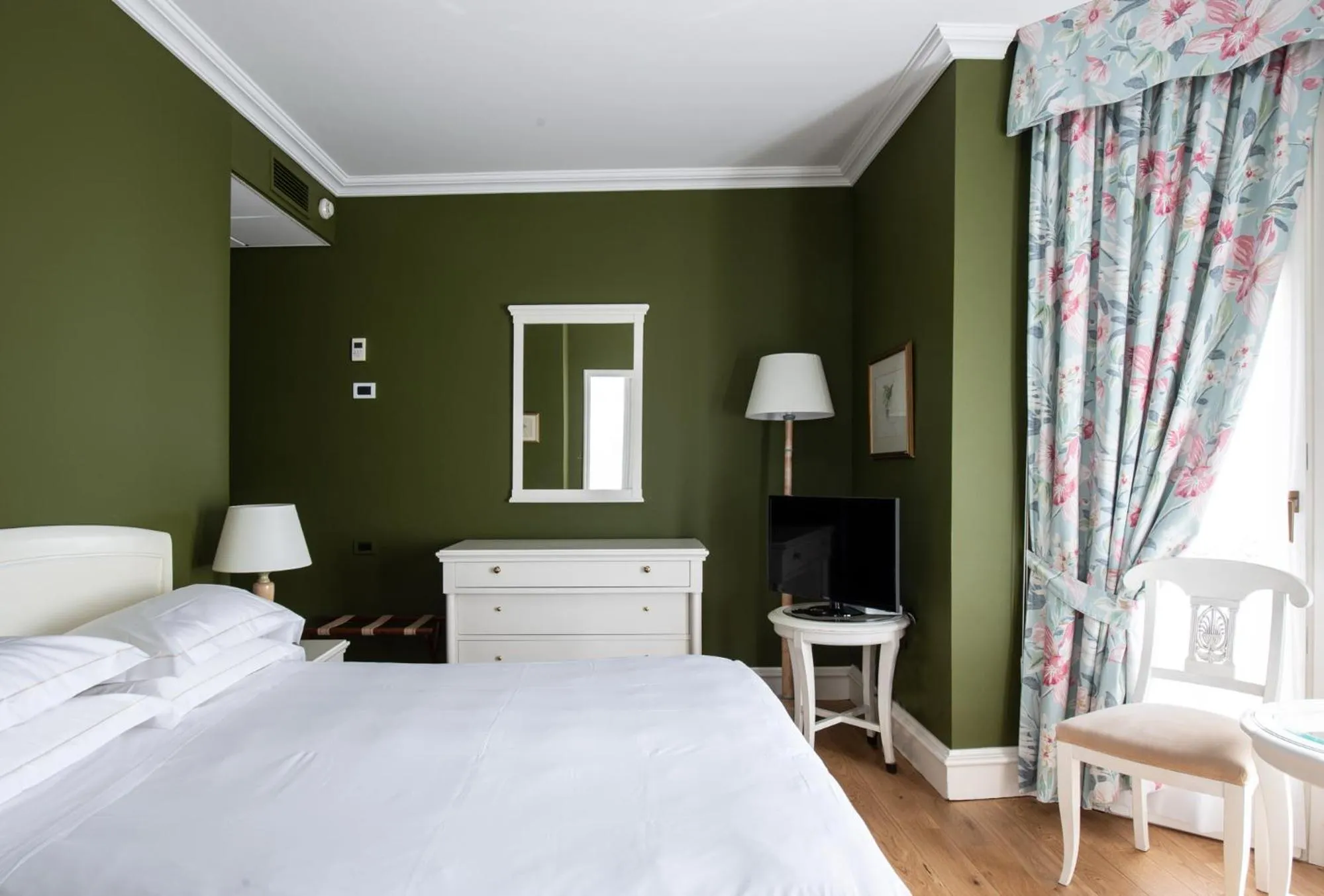 Photo of the whole room, Bed in Hotel Franceschi