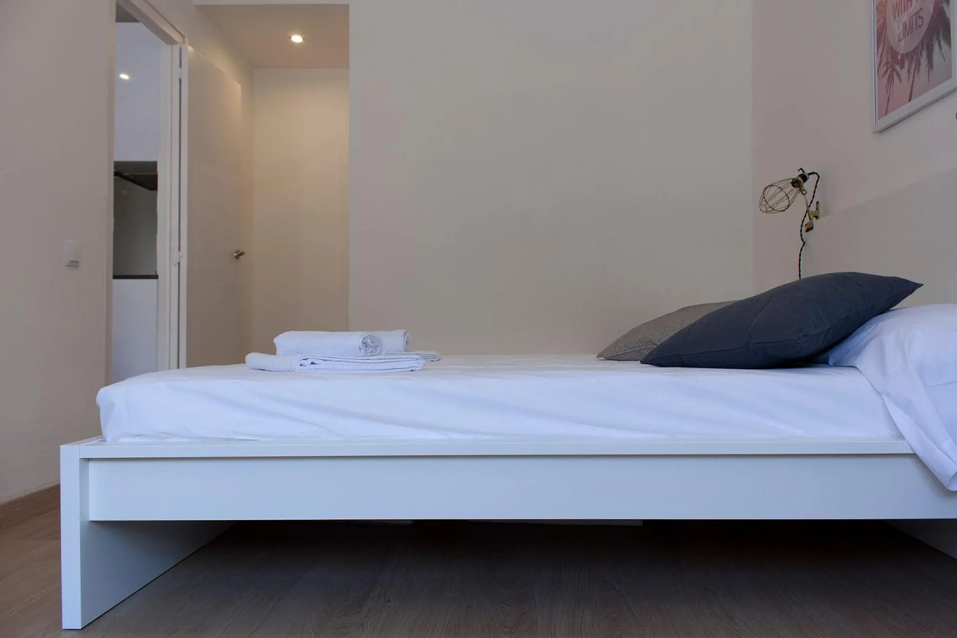 Bed in Flateli Roger 6