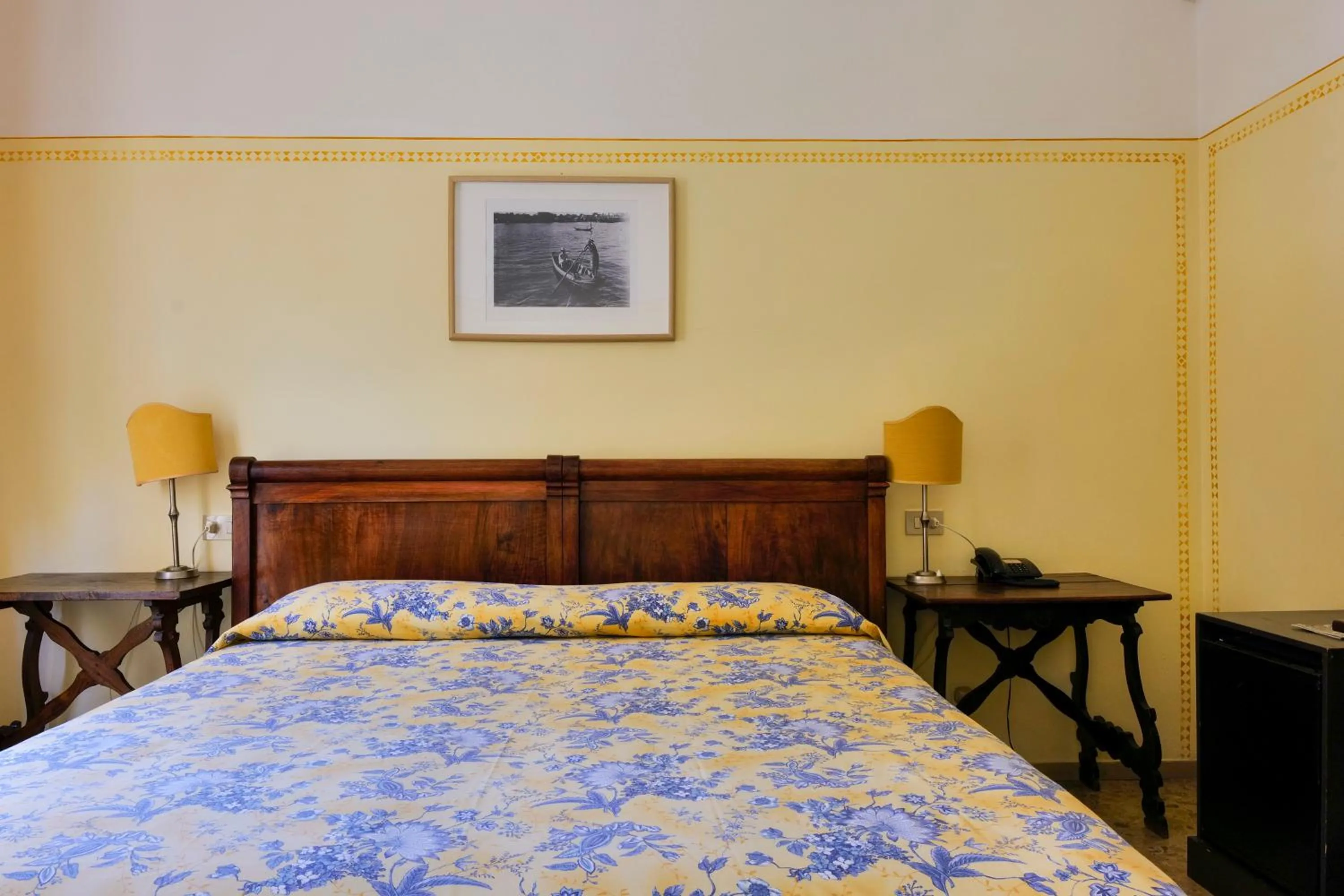 Bed in Hotel Club i Pini - Residenza d'Epoca in Versilia
