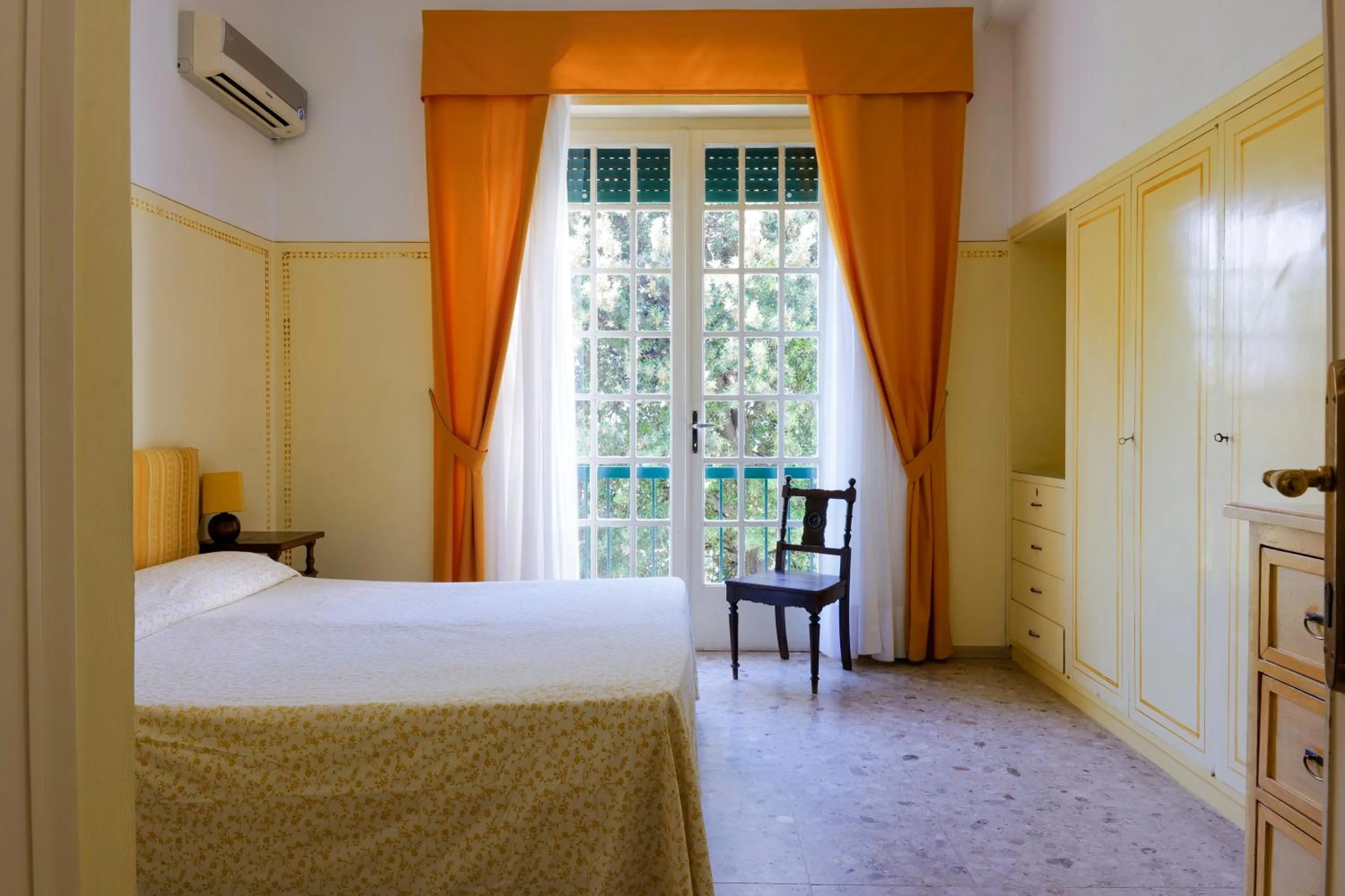 Photo of the whole room, Bed in Hotel Club i Pini - Residenza d'Epoca in Versilia