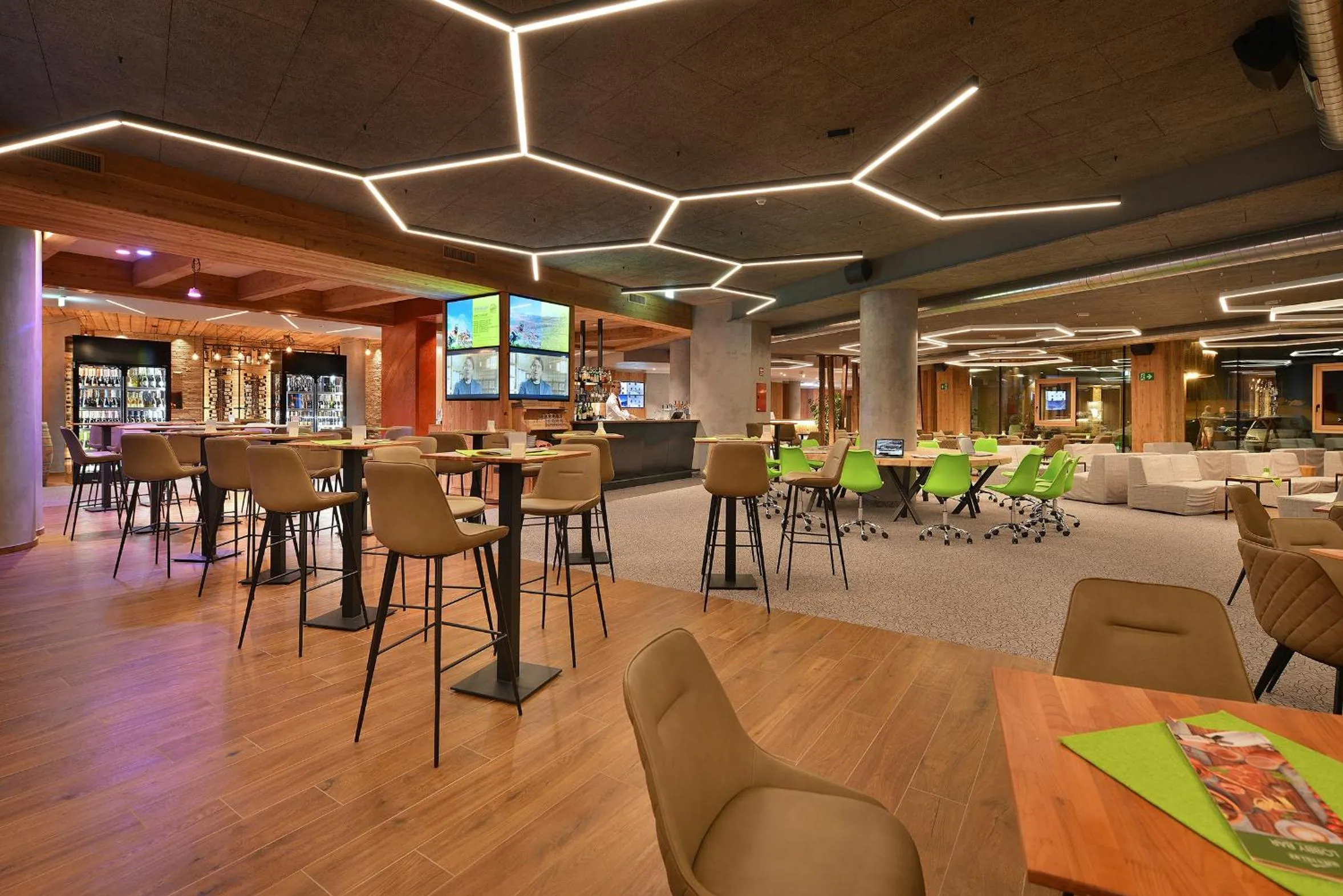 Restaurant/places to eat in Alpen Resort Bivio