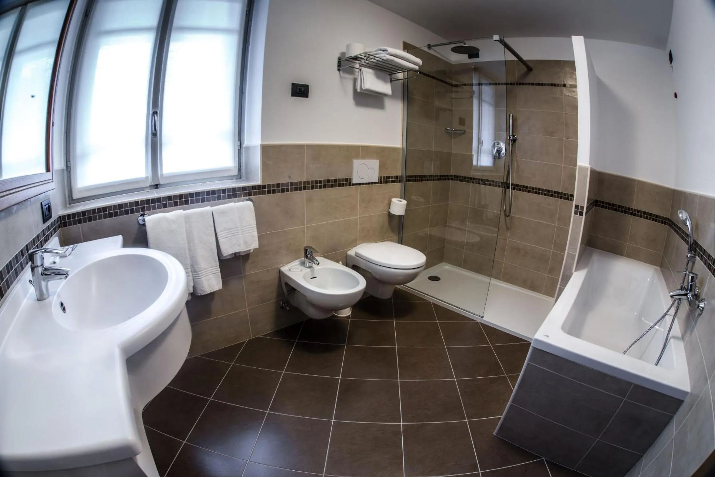 Shower in Alpen Resort Bivio