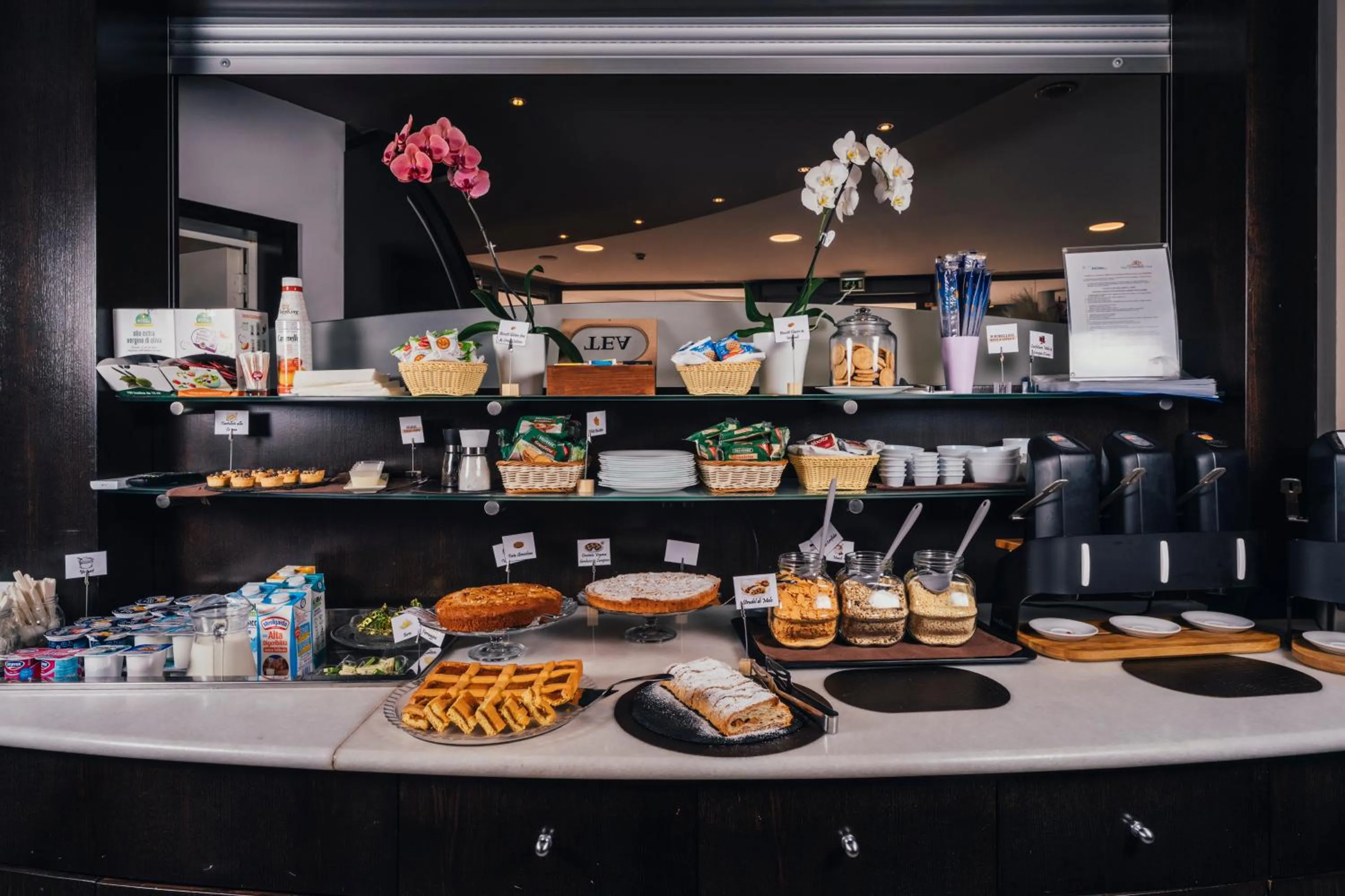 Breakfast in Euro Hotel