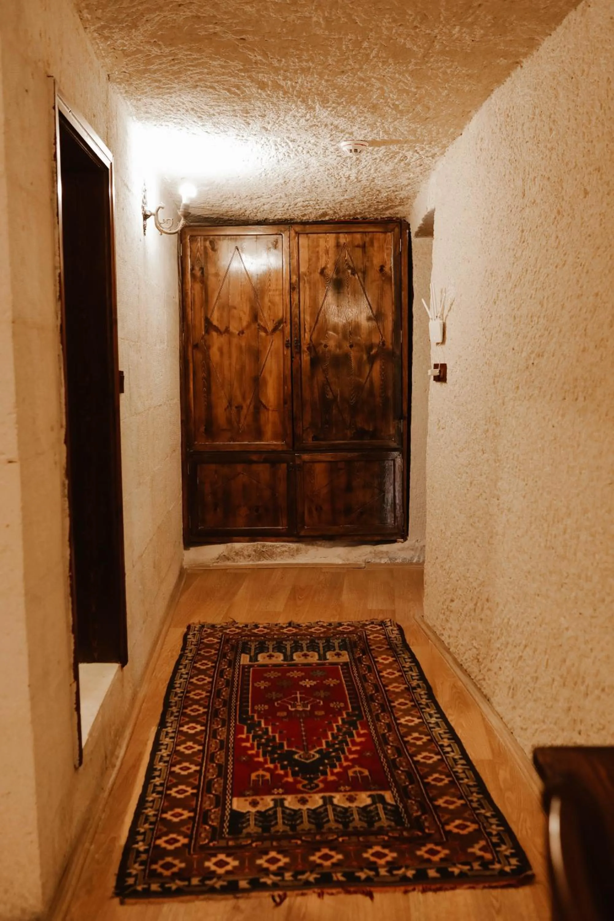 Massage in Asteria Cave Hotel