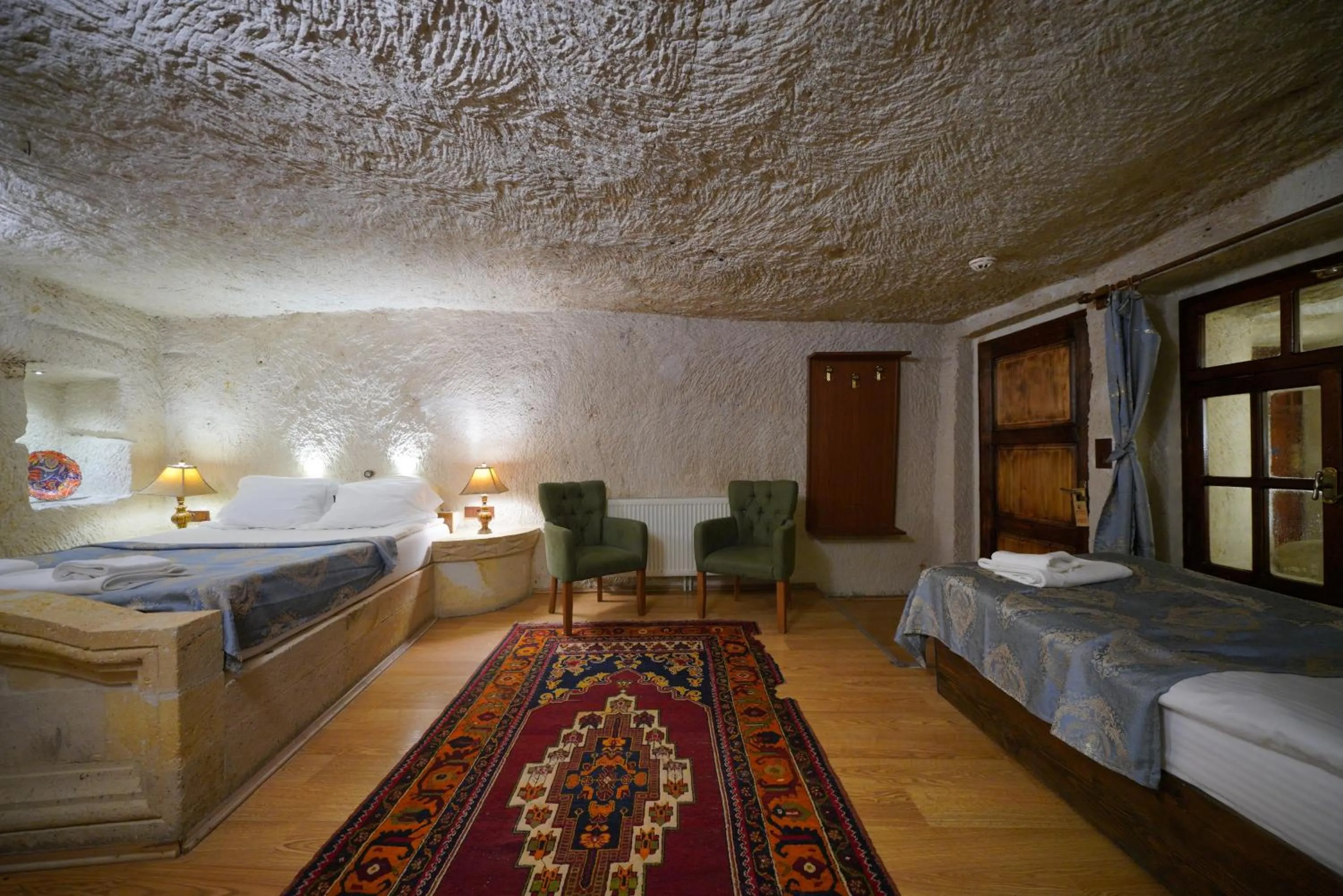 Photo of the whole room, Bed in Asteria Cave Hotel