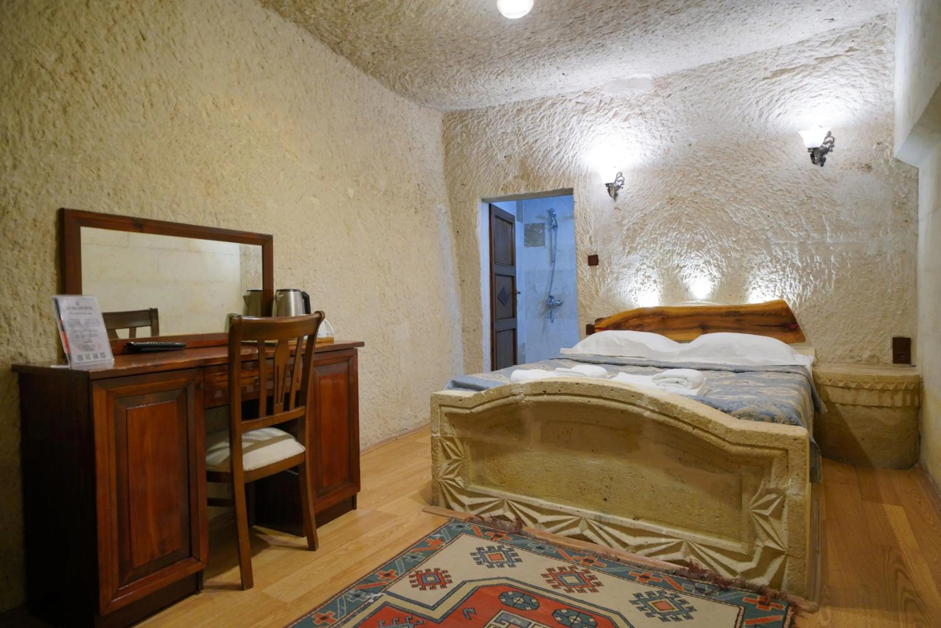 Photo of the whole room, Bed in Asteria Cave Hotel