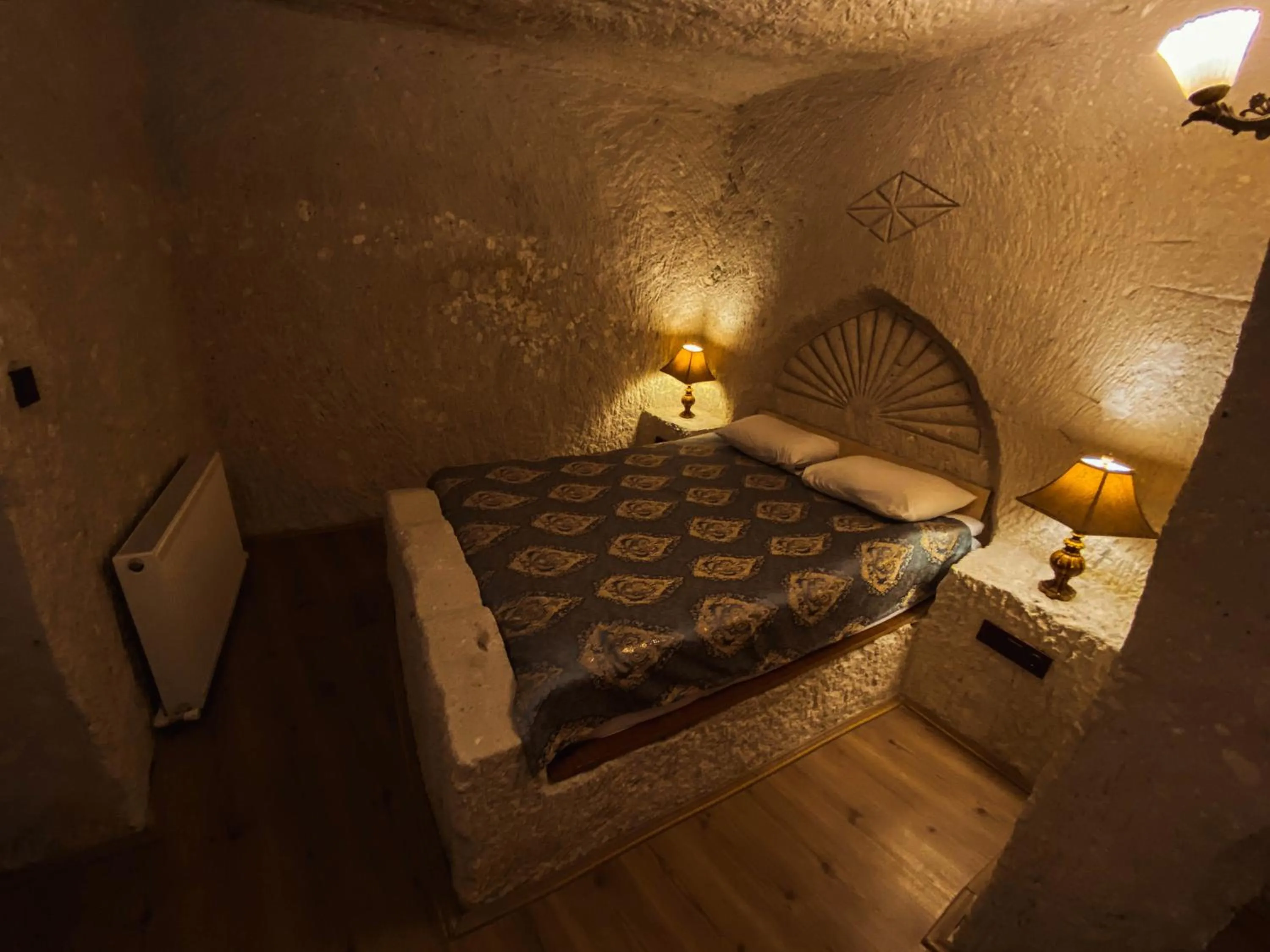 Bedroom, Bed in Asteria Cave Hotel