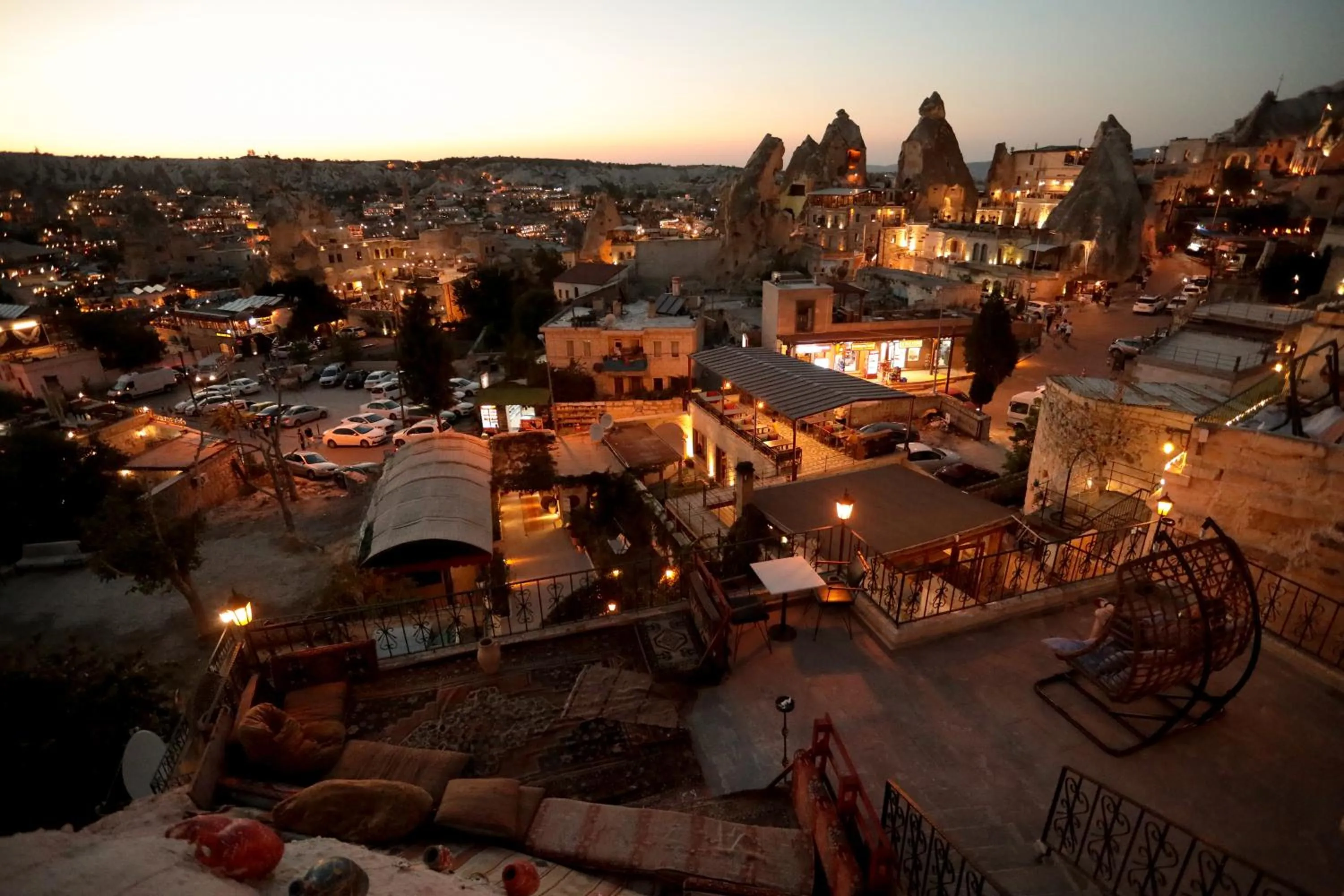 Restaurant/places to eat in Asteria Cave Hotel