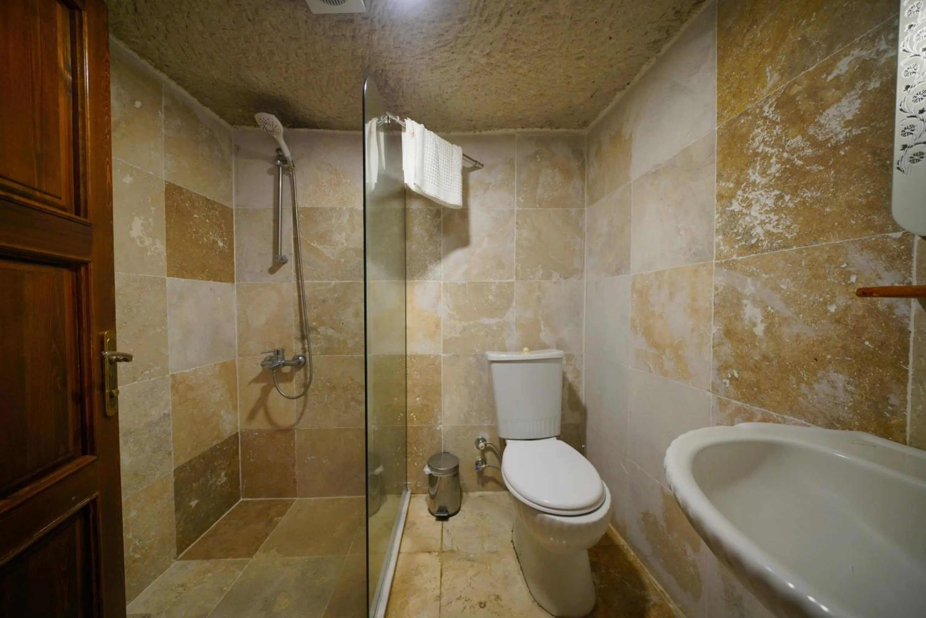 Photo of the whole room in Asteria Cave Hotel