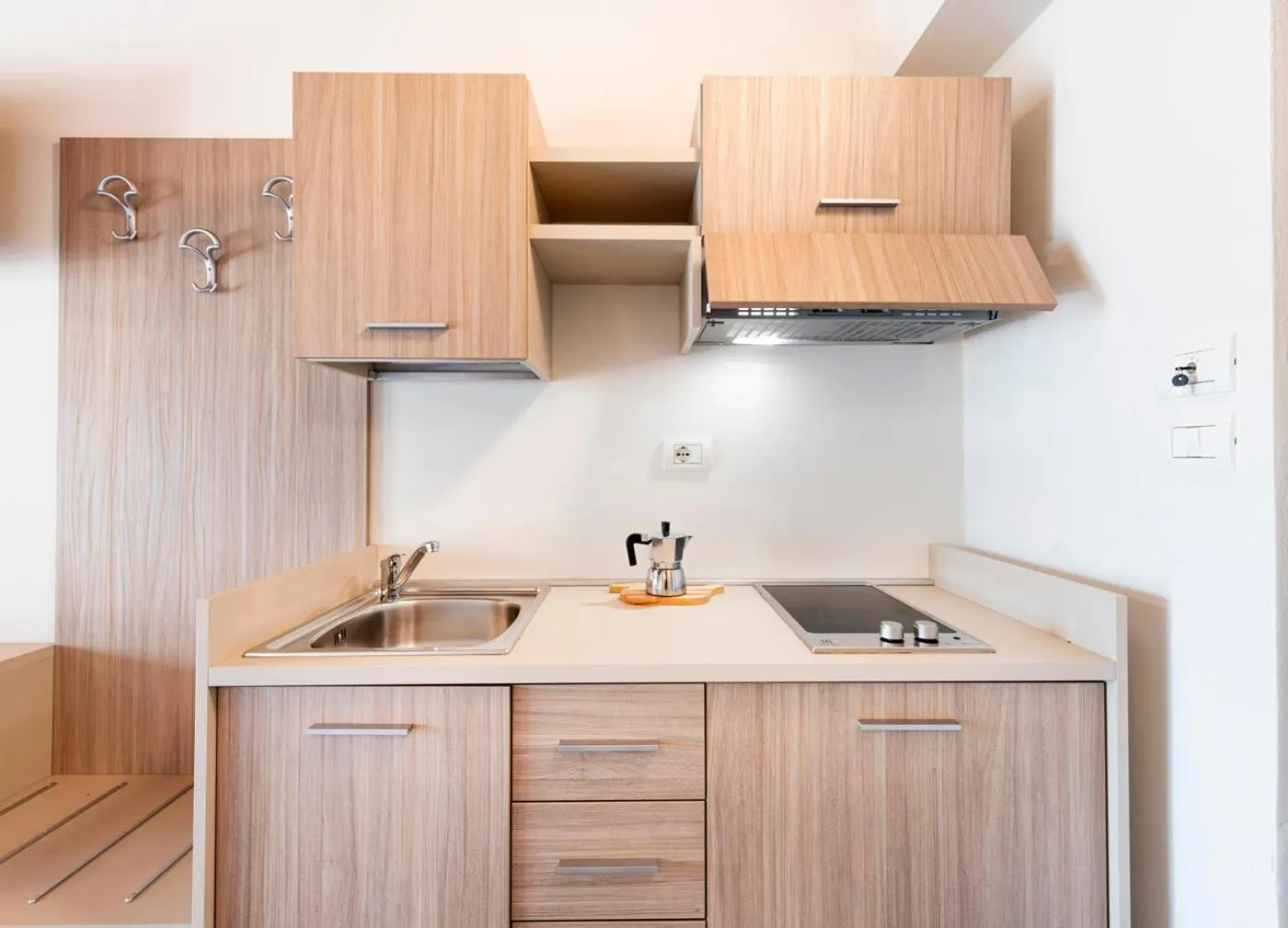 Kitchen or kitchenette in Club del Sole Desenzano Boutique Resort