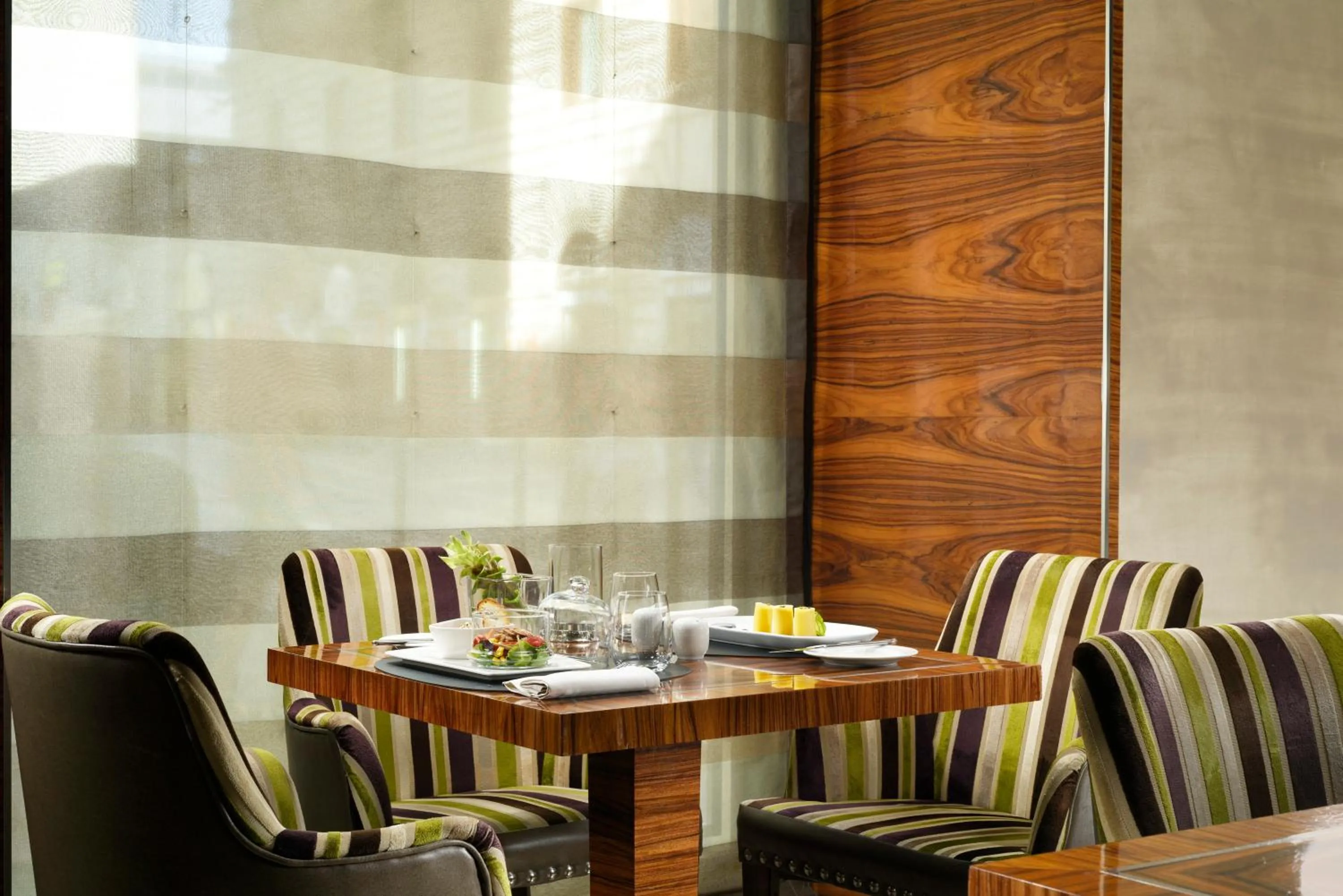 Restaurant/places to eat in UNA Hotels Decò Roma