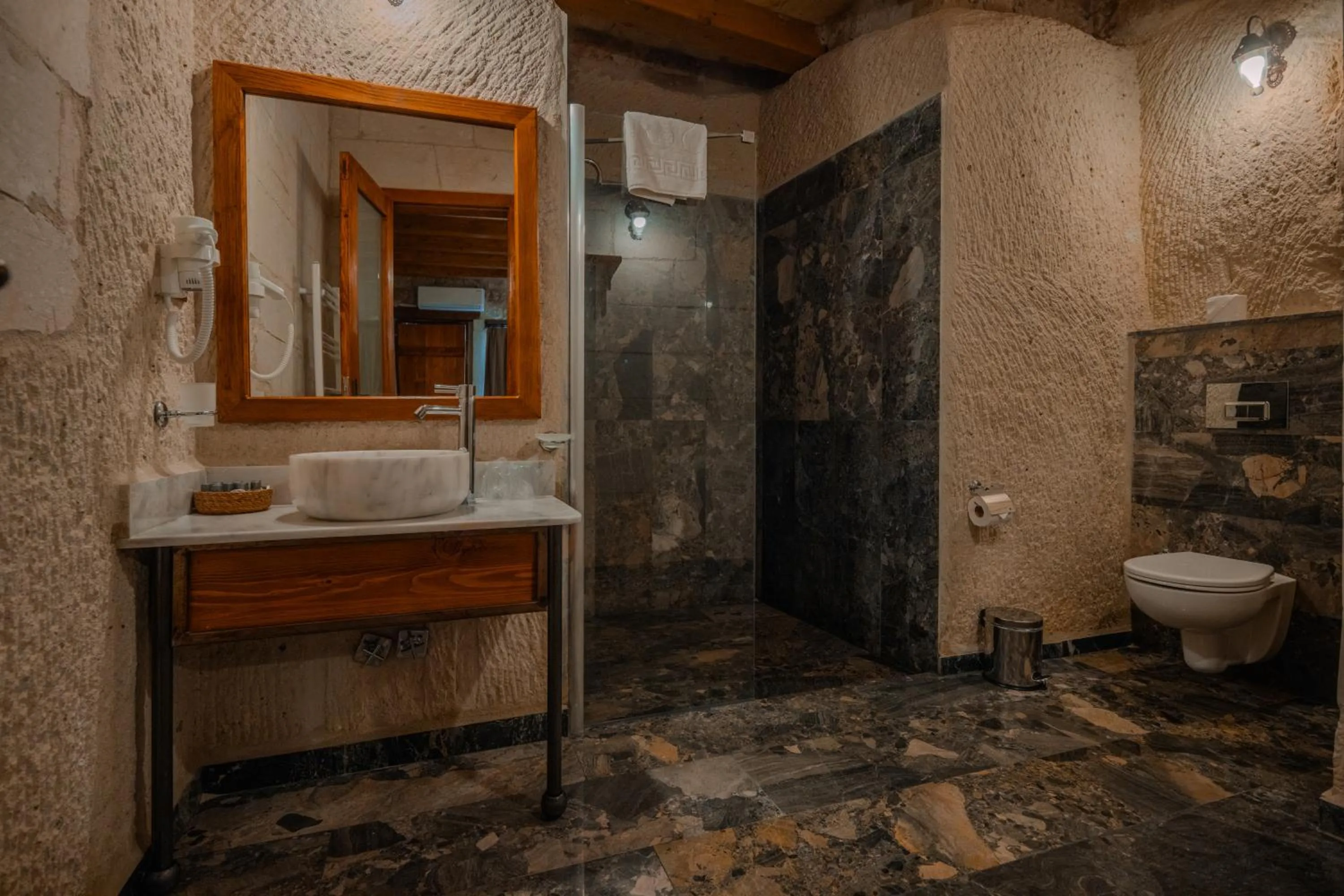 Bathroom in Aydinli Cave Hotel
