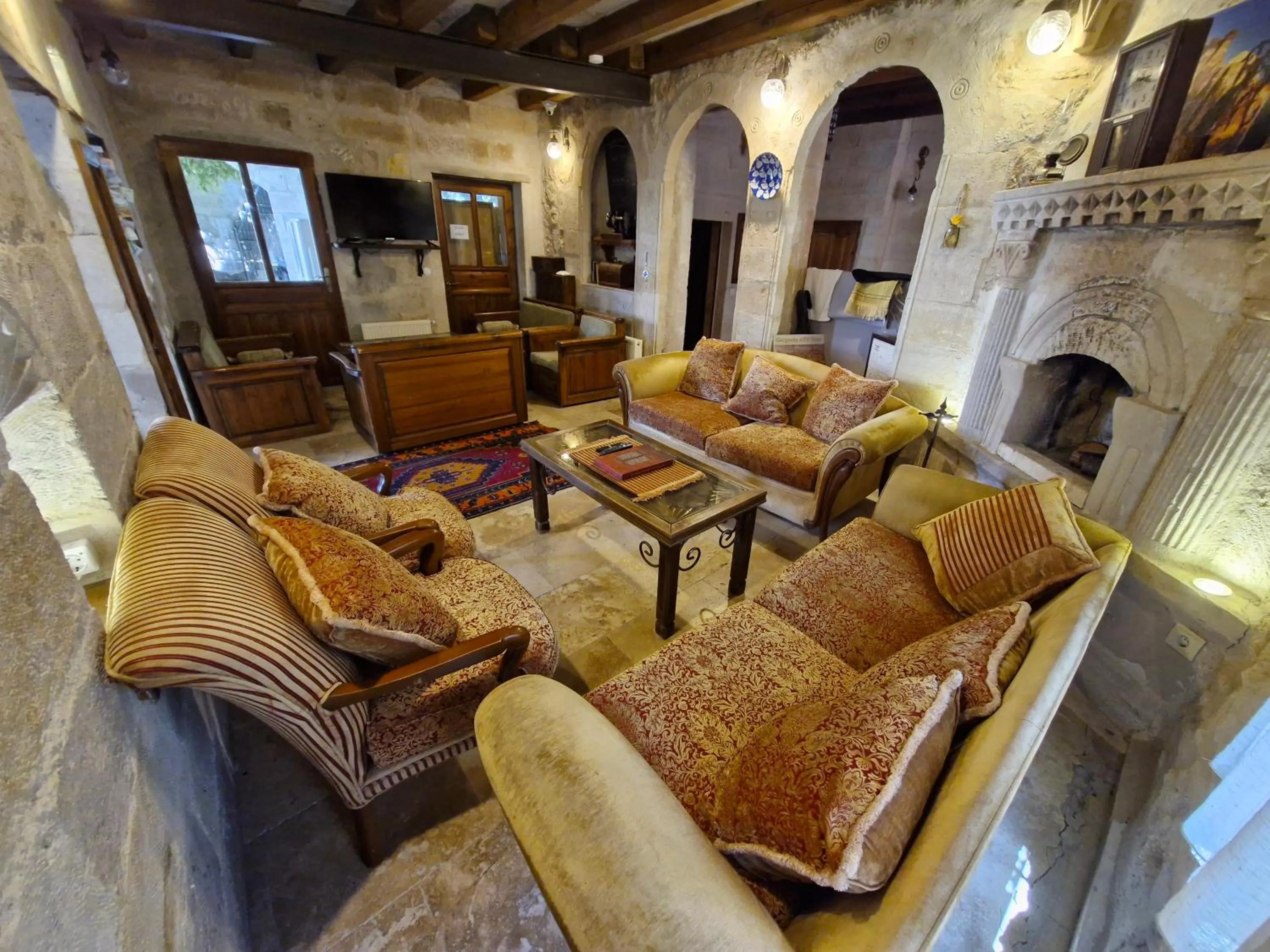 Lobby or reception in Dervish Cave House & Restaurant