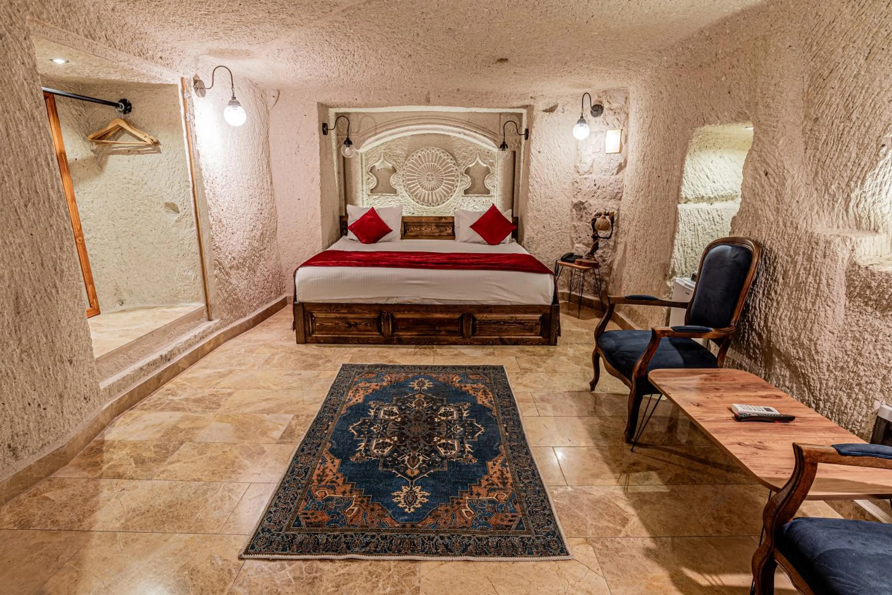 Bed in Dervish Cave House & Restaurant