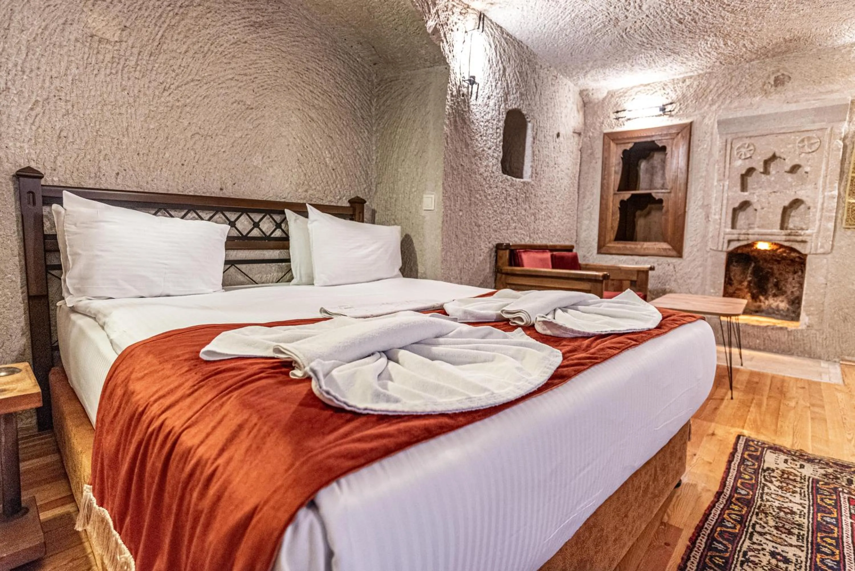 Bed in Dervish Cave House & Restaurant