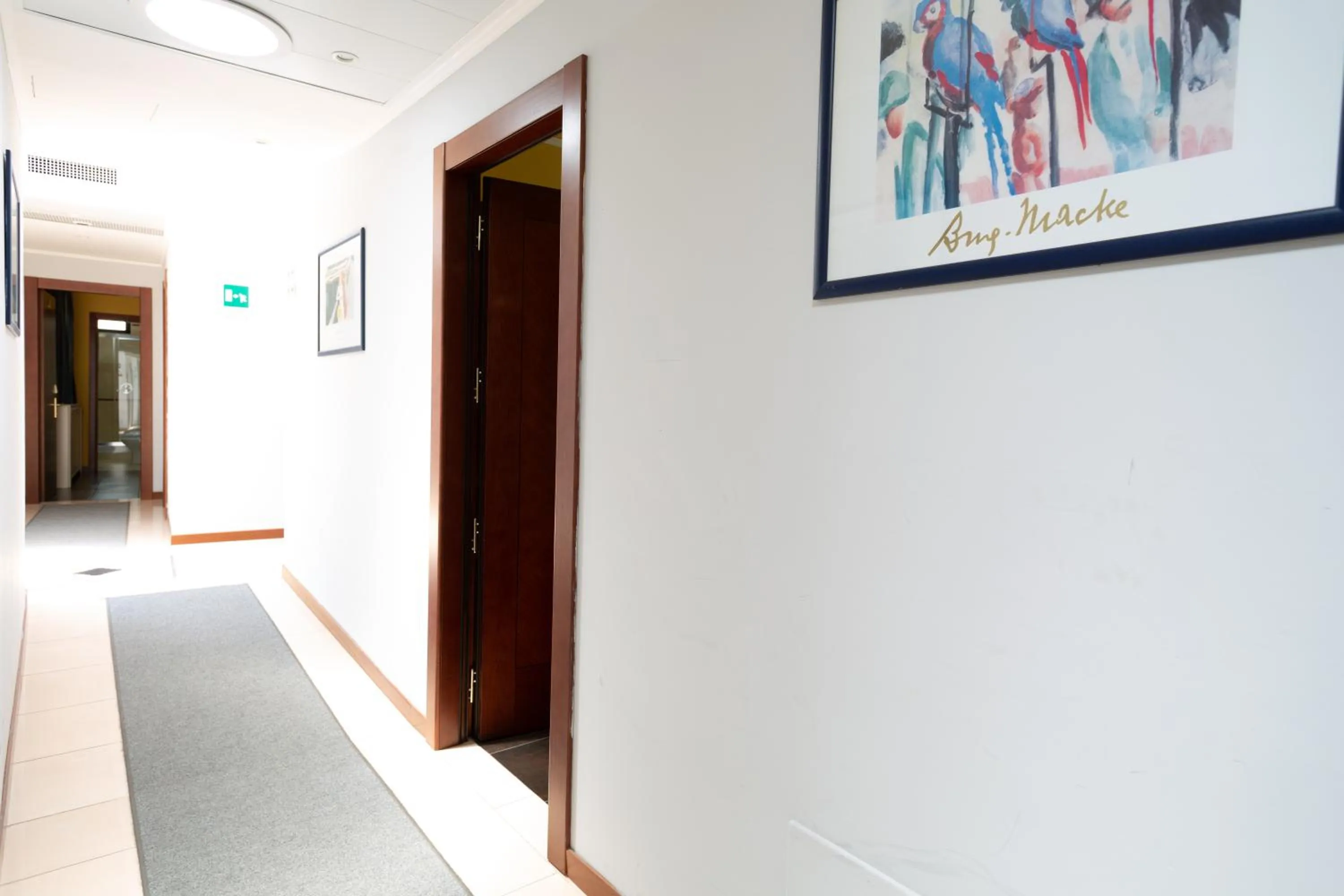 Decorative detail in Cervara Park Hotel