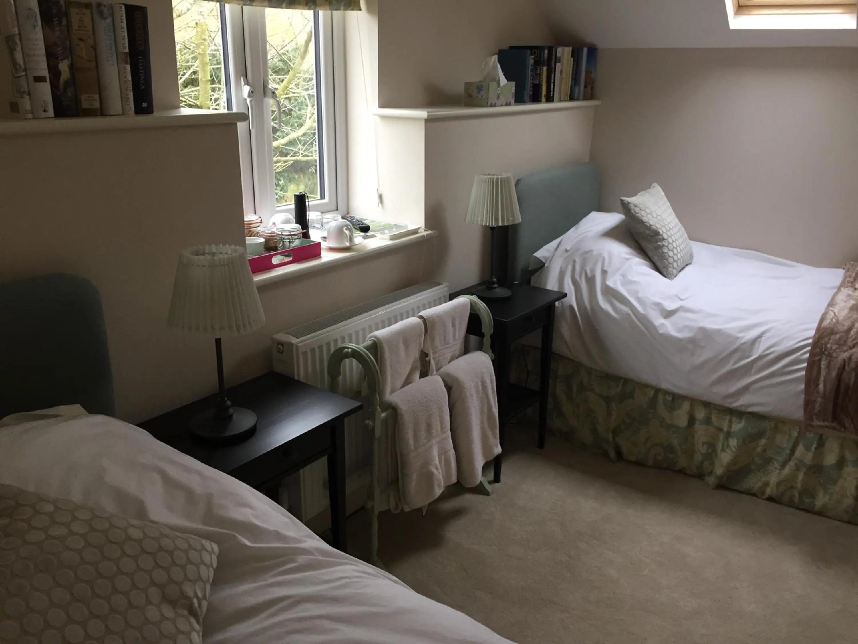 Photo of the whole room in The Old Bakery Barn