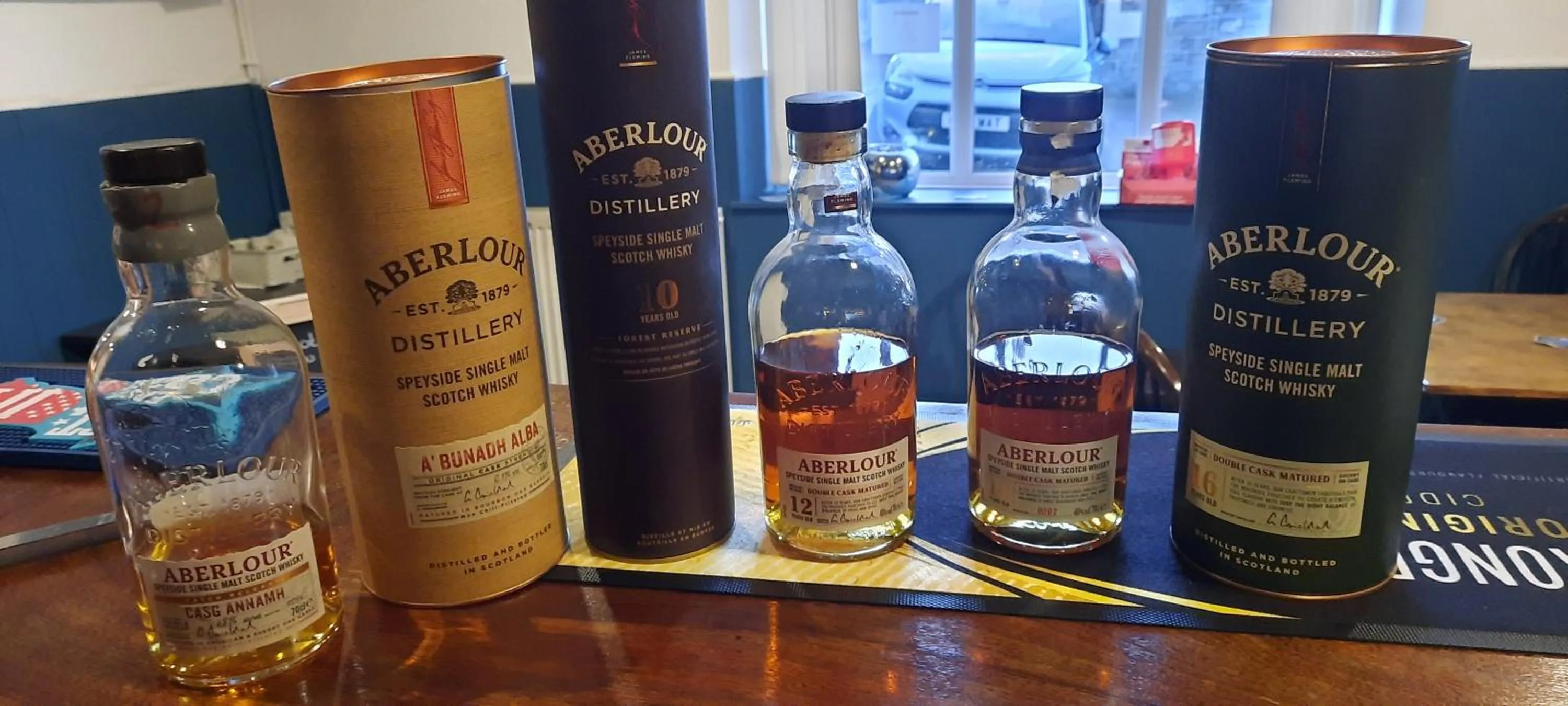 Lounge or bar in Victoria Hotel