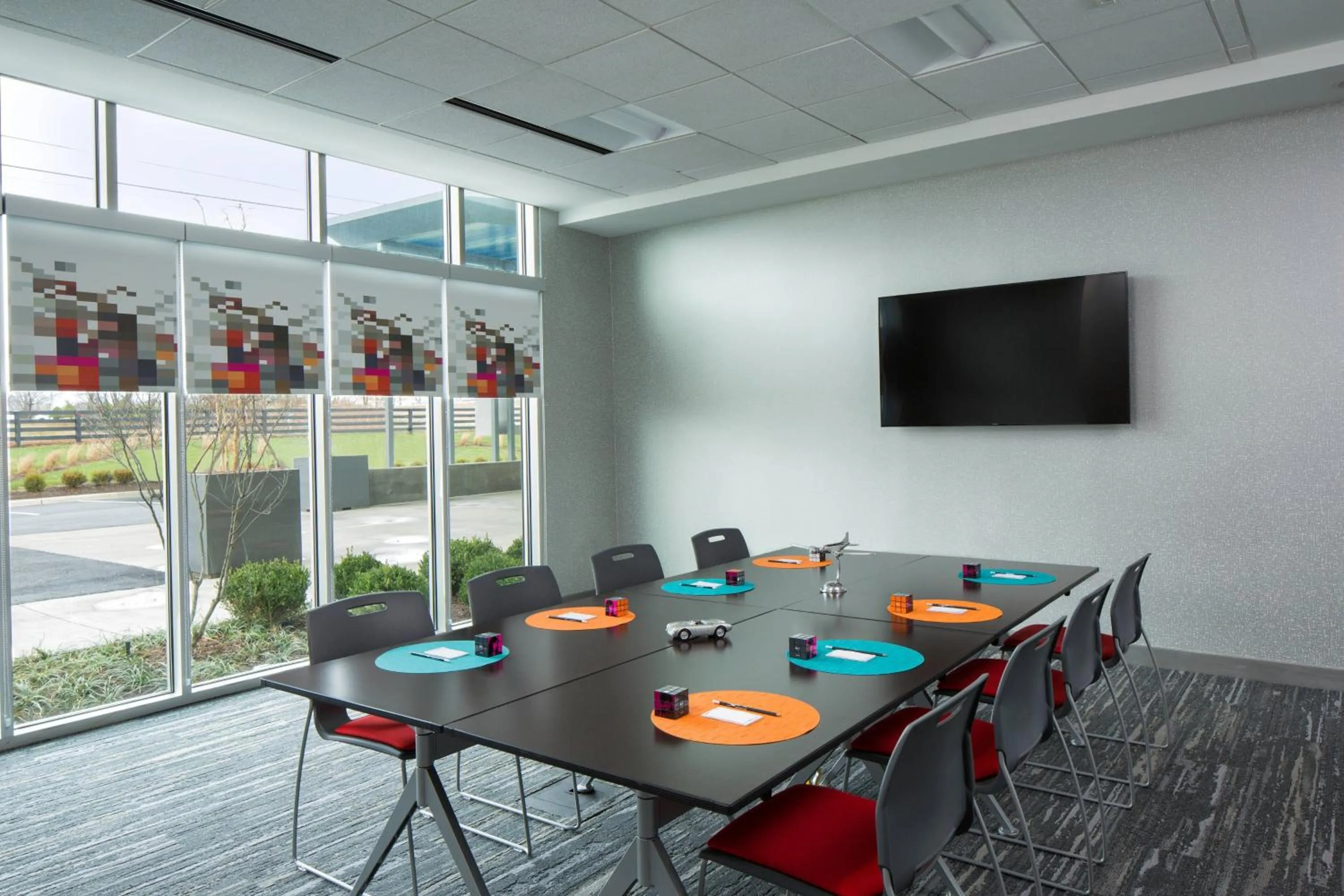 Meeting/conference room in Aloft Louisville East