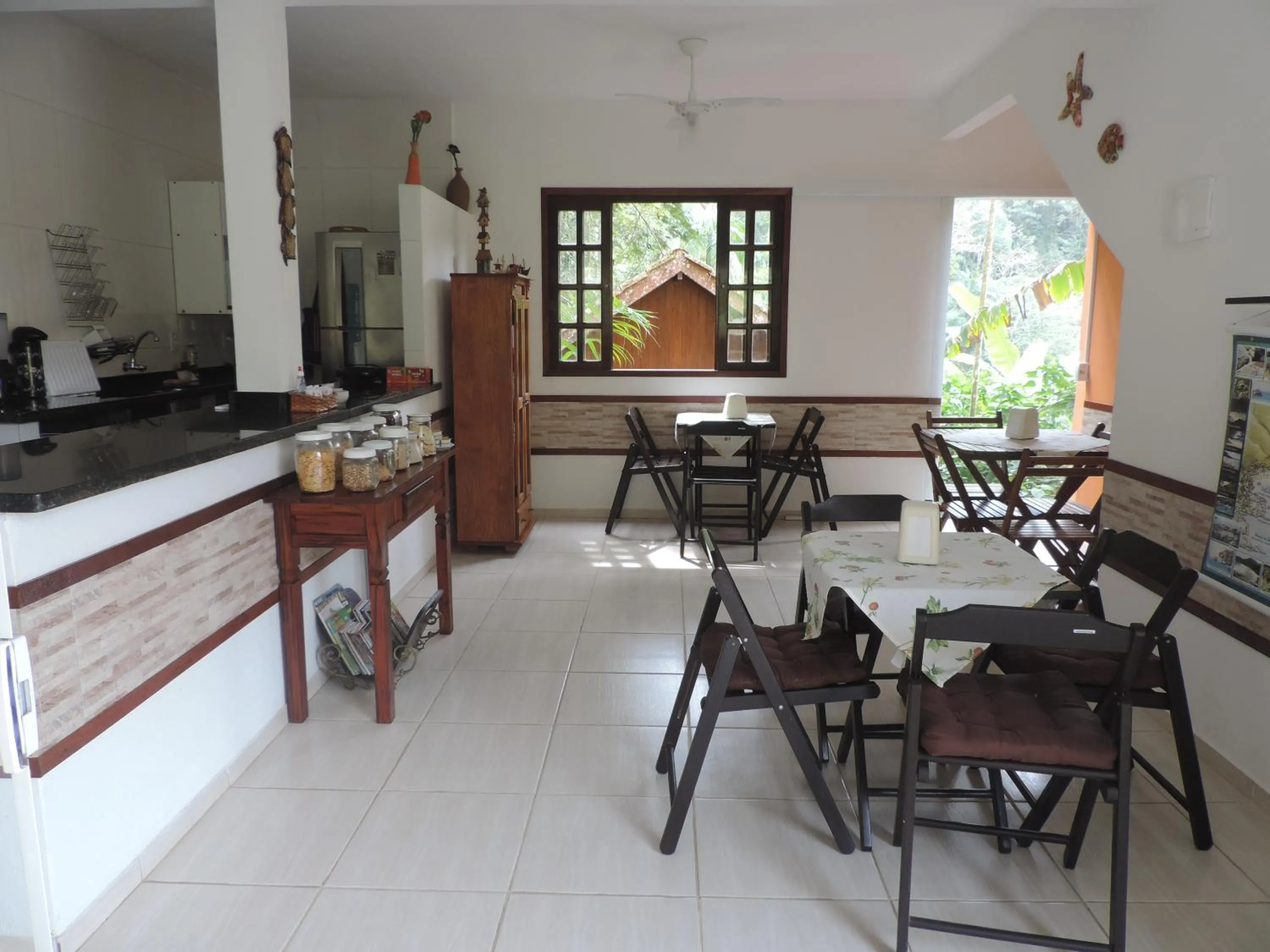 Restaurant/places to eat in Pousada Portal das Estrelas
