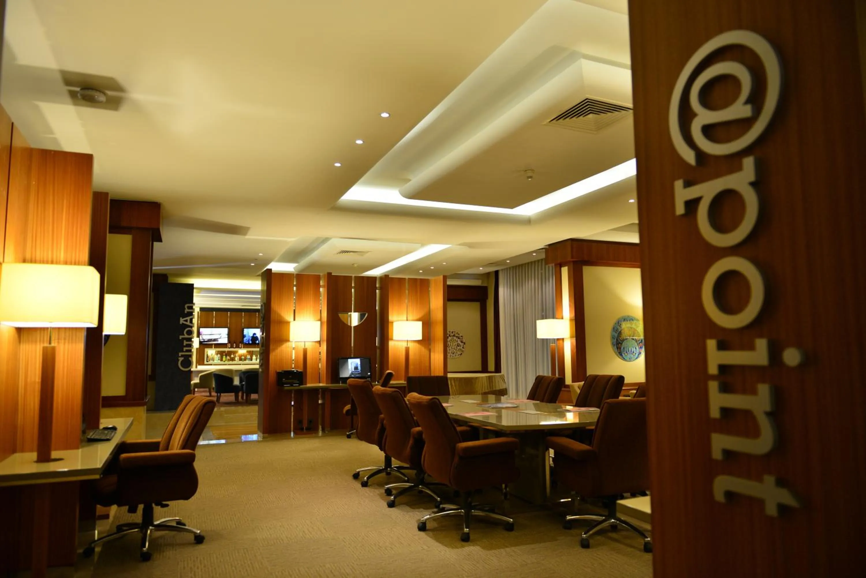 Business facilities in Anemon Grand Manisa Otel