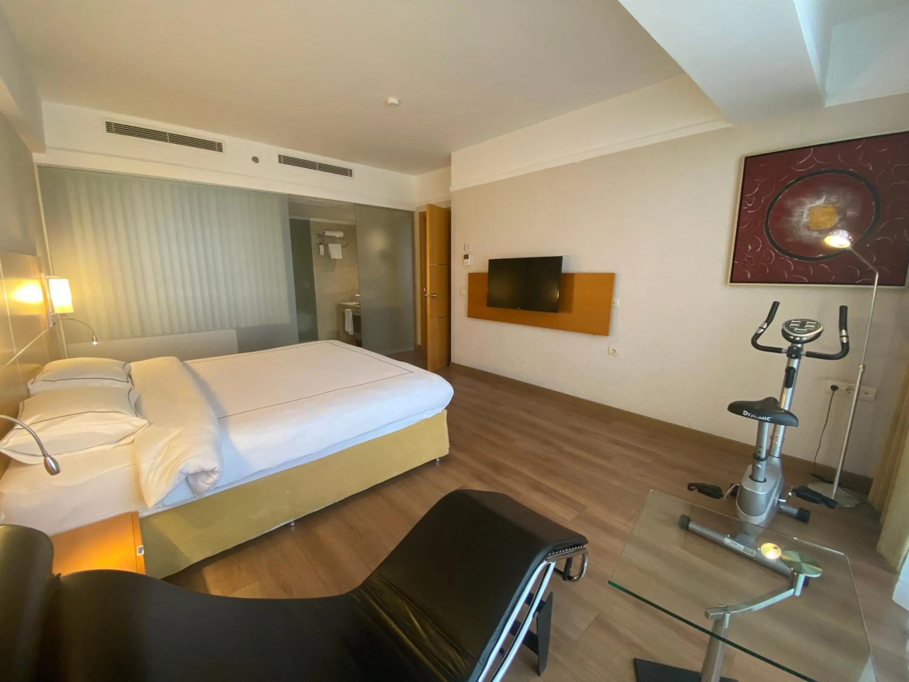 Bed in Anemon Grand Denizli Otel