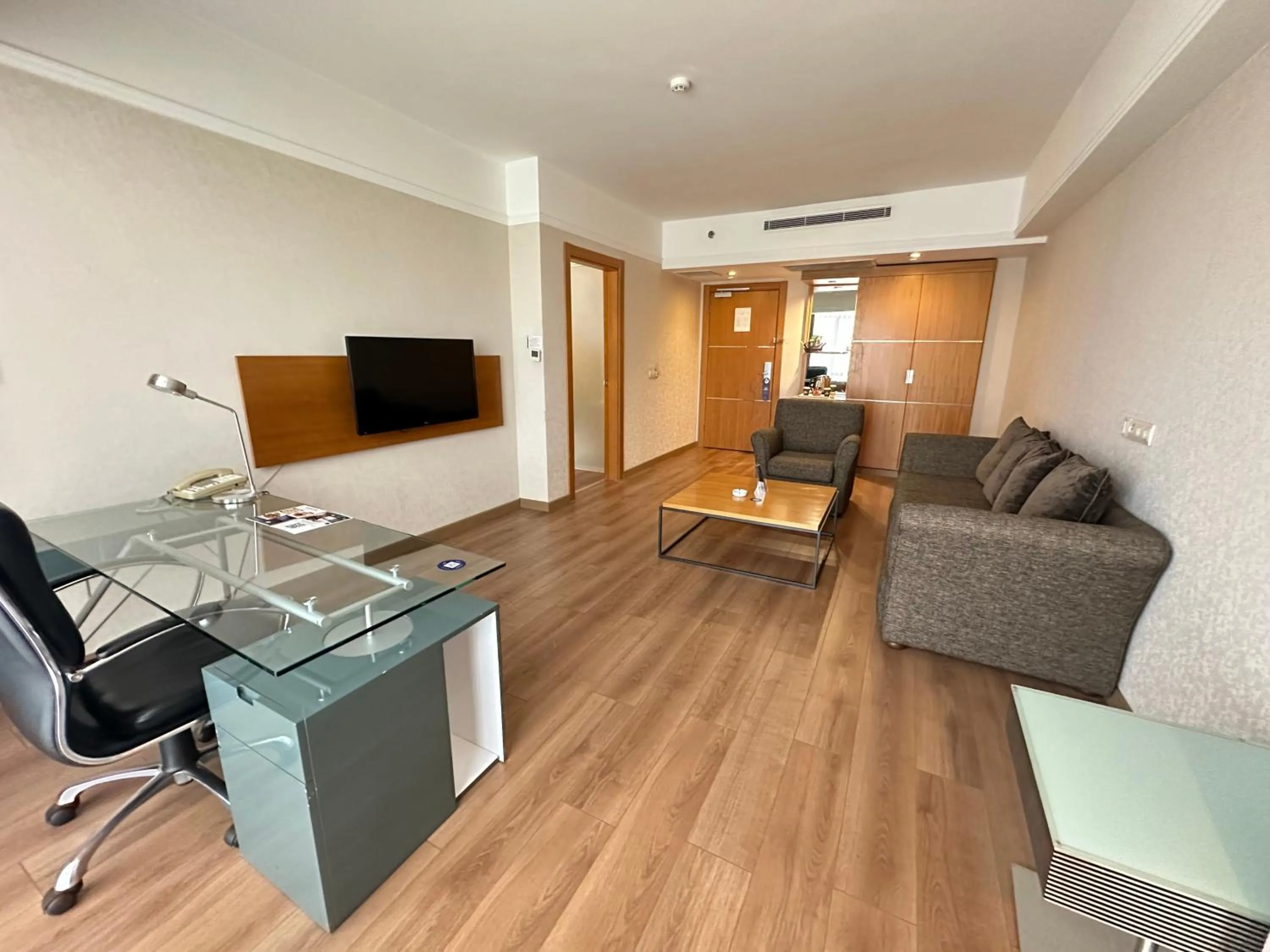 Living room in Anemon Grand Denizli Otel